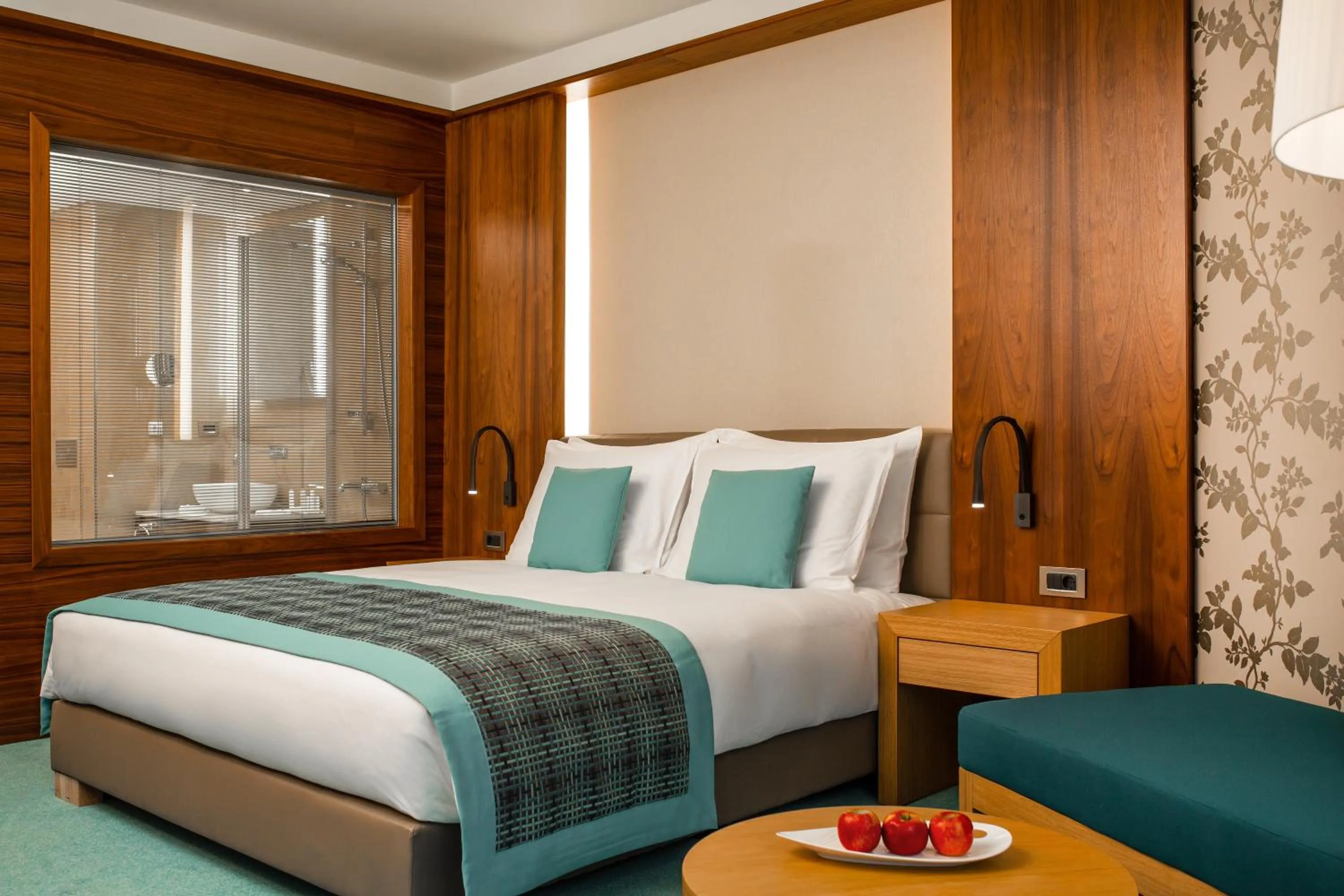 Bedroom in Radisson Blu M'Bamou Palace Hotel, Brazzaville