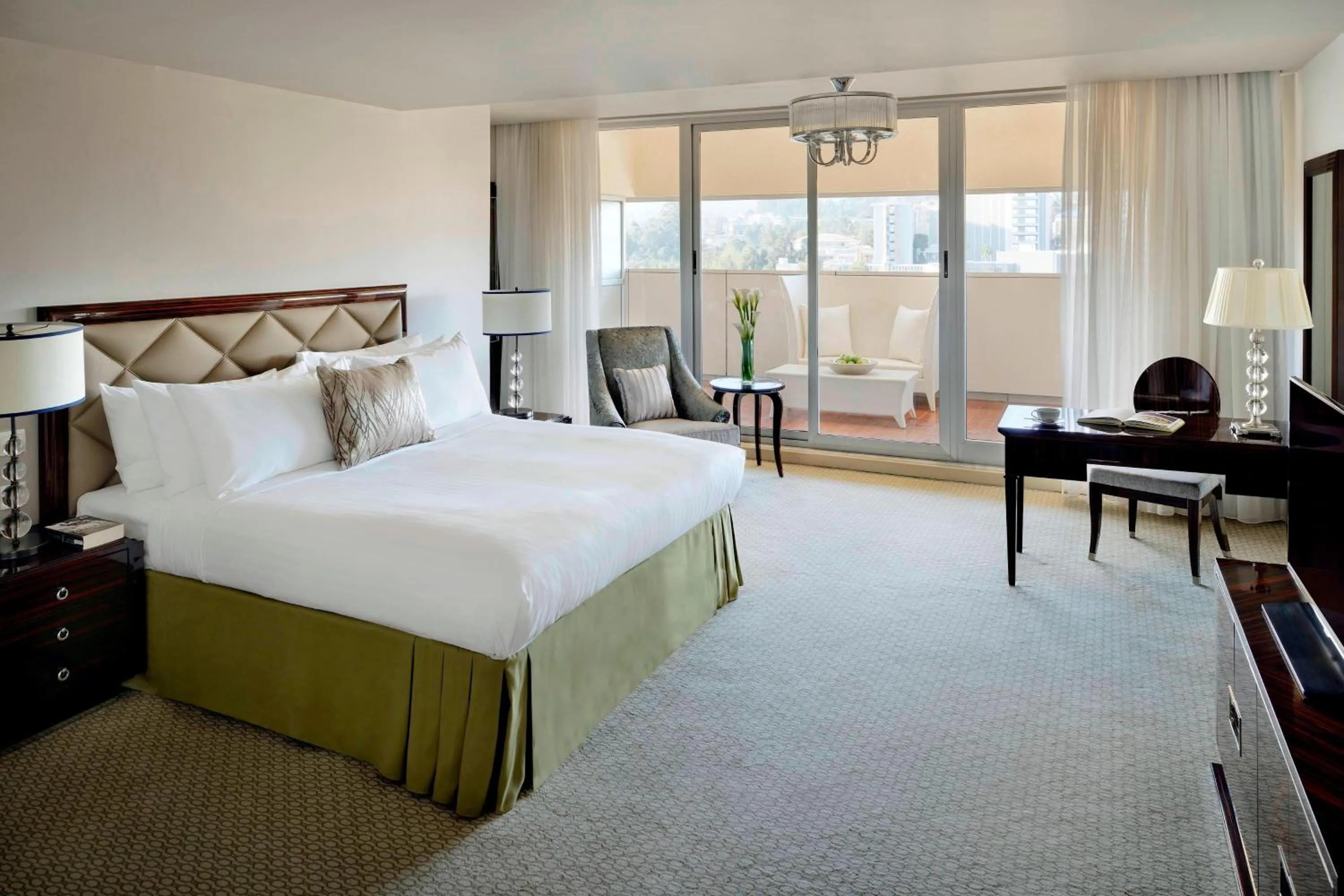 Bedroom, Bed in Marriott Executive Apartments Addis Ababa