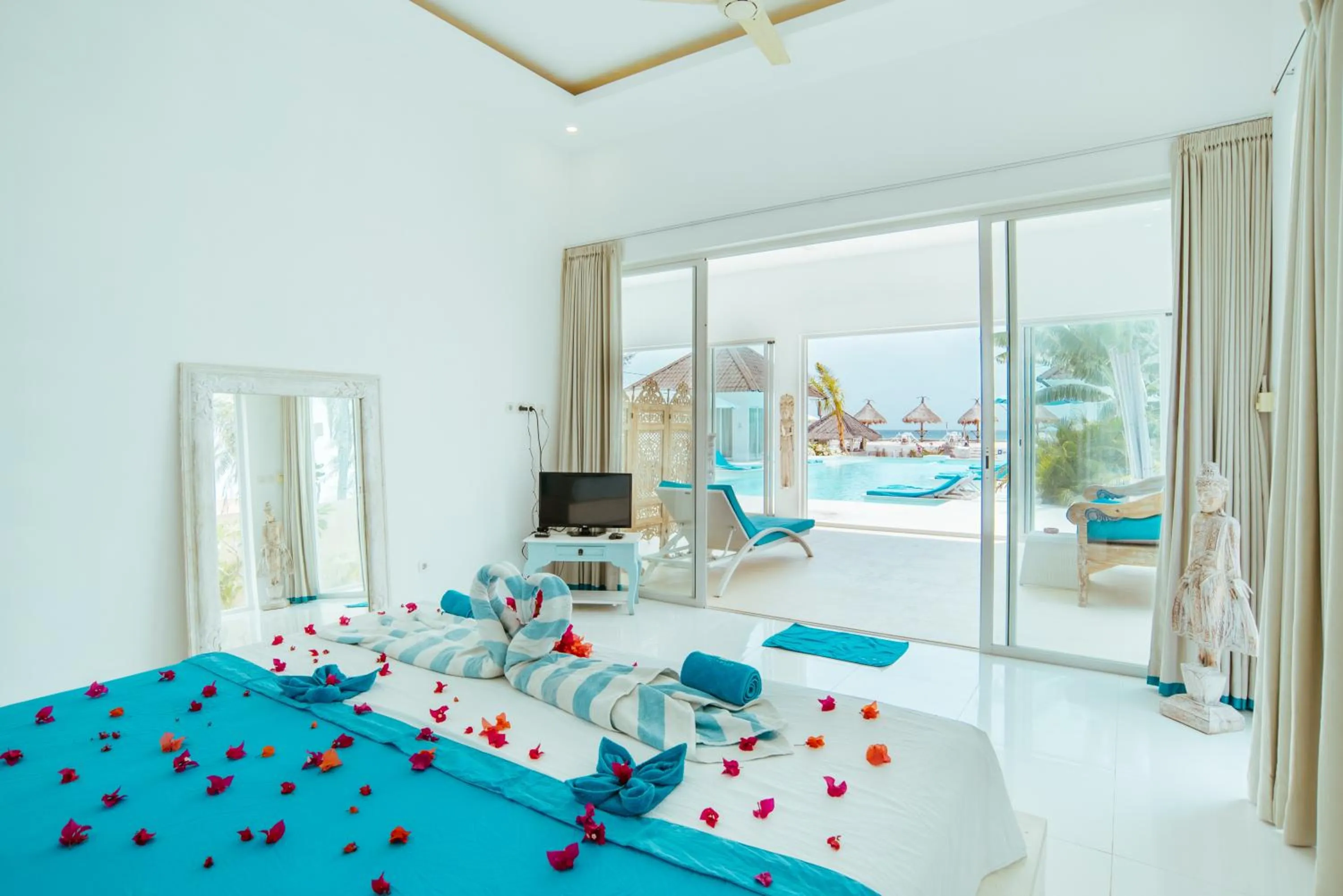 Pool view in Villa Gili Bali Beach