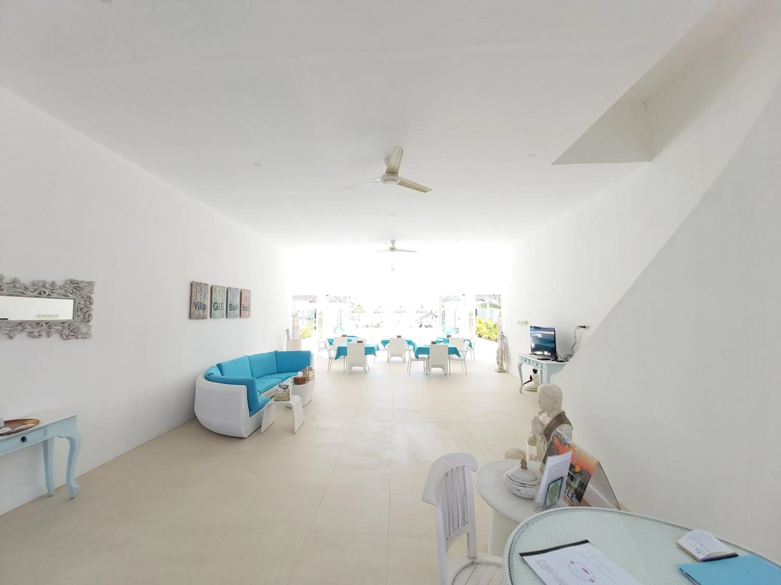 Restaurant/places to eat in Villa Gili Bali Beach