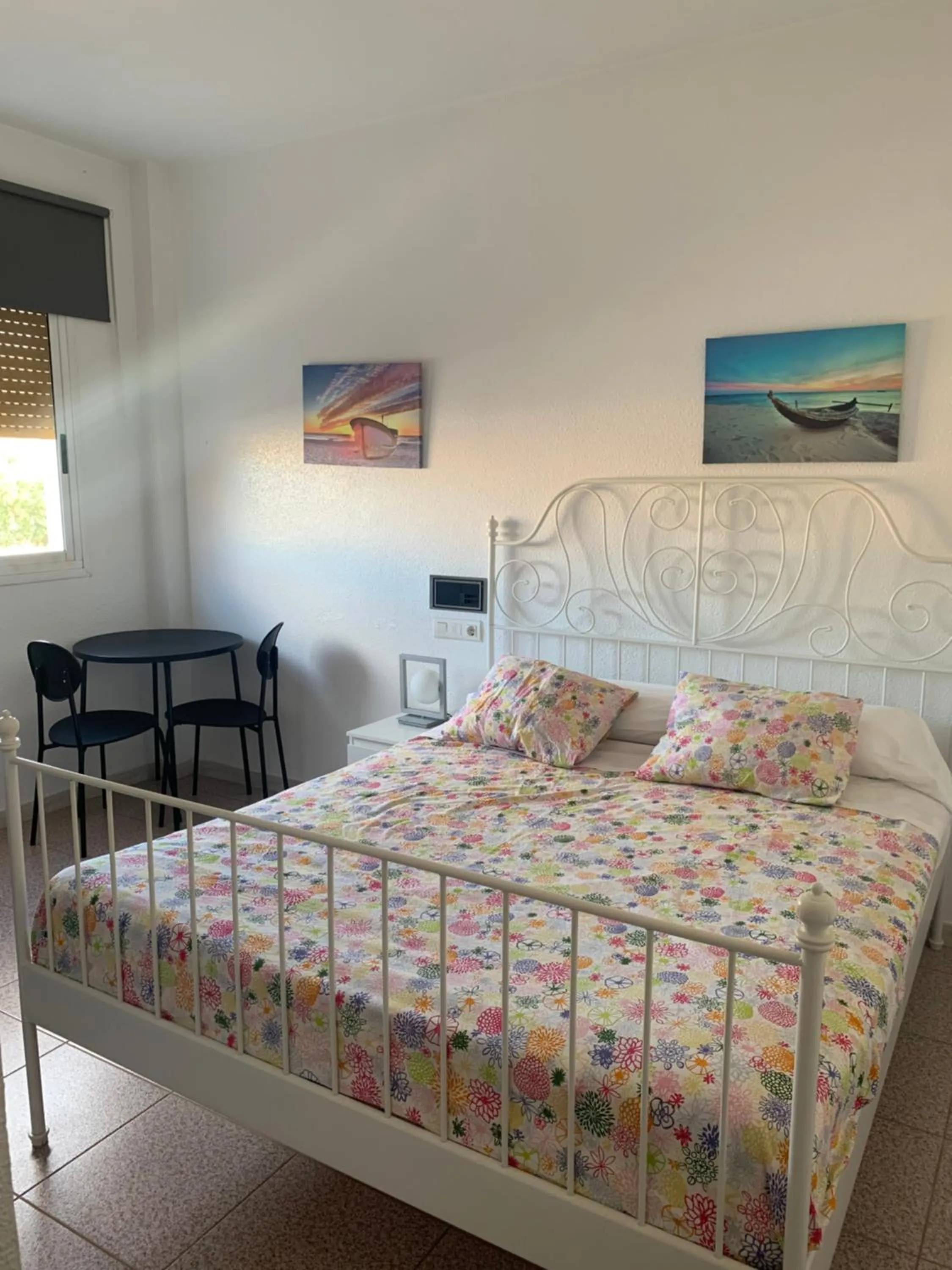 Bed in Hostal El Perejil