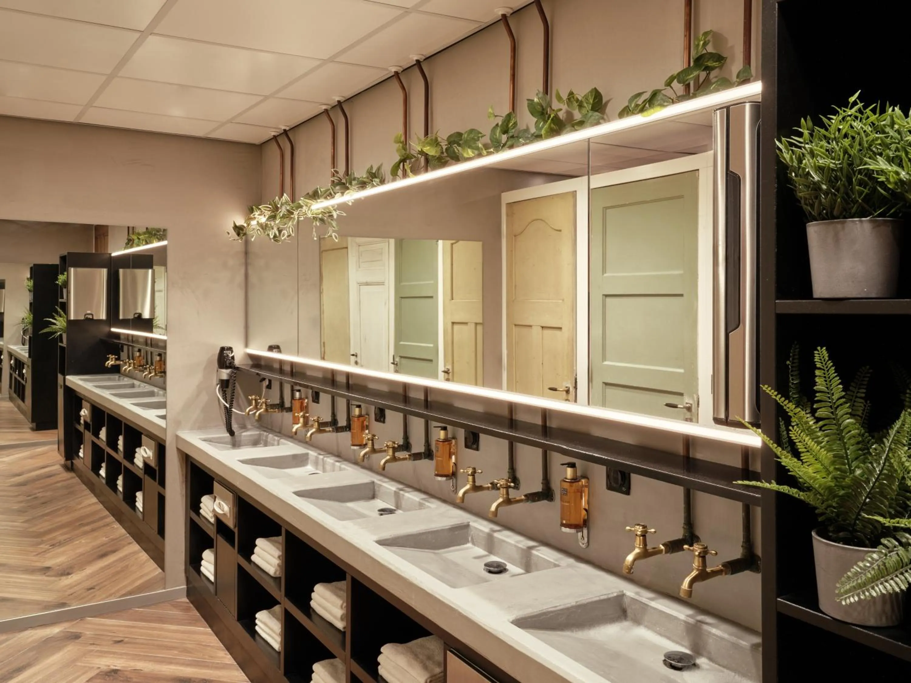 Bathroom in CityHub Amsterdam