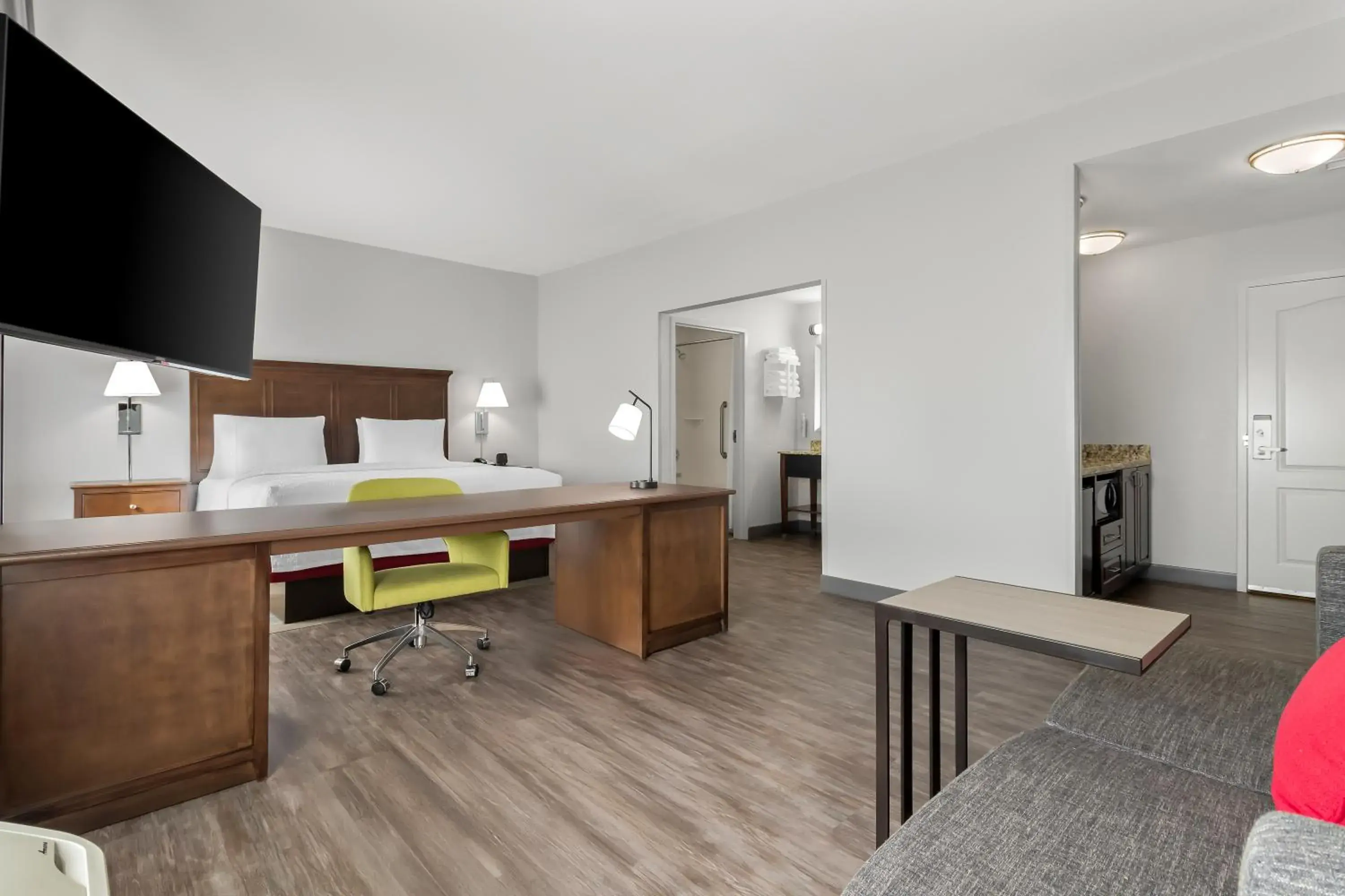 King Studio Suite - Non Smoking in Hampton Inn & Suites - Hartsville, SC King Studio Suite - Non Smoking in Hampton Inn & Suites - Hartsville, SC