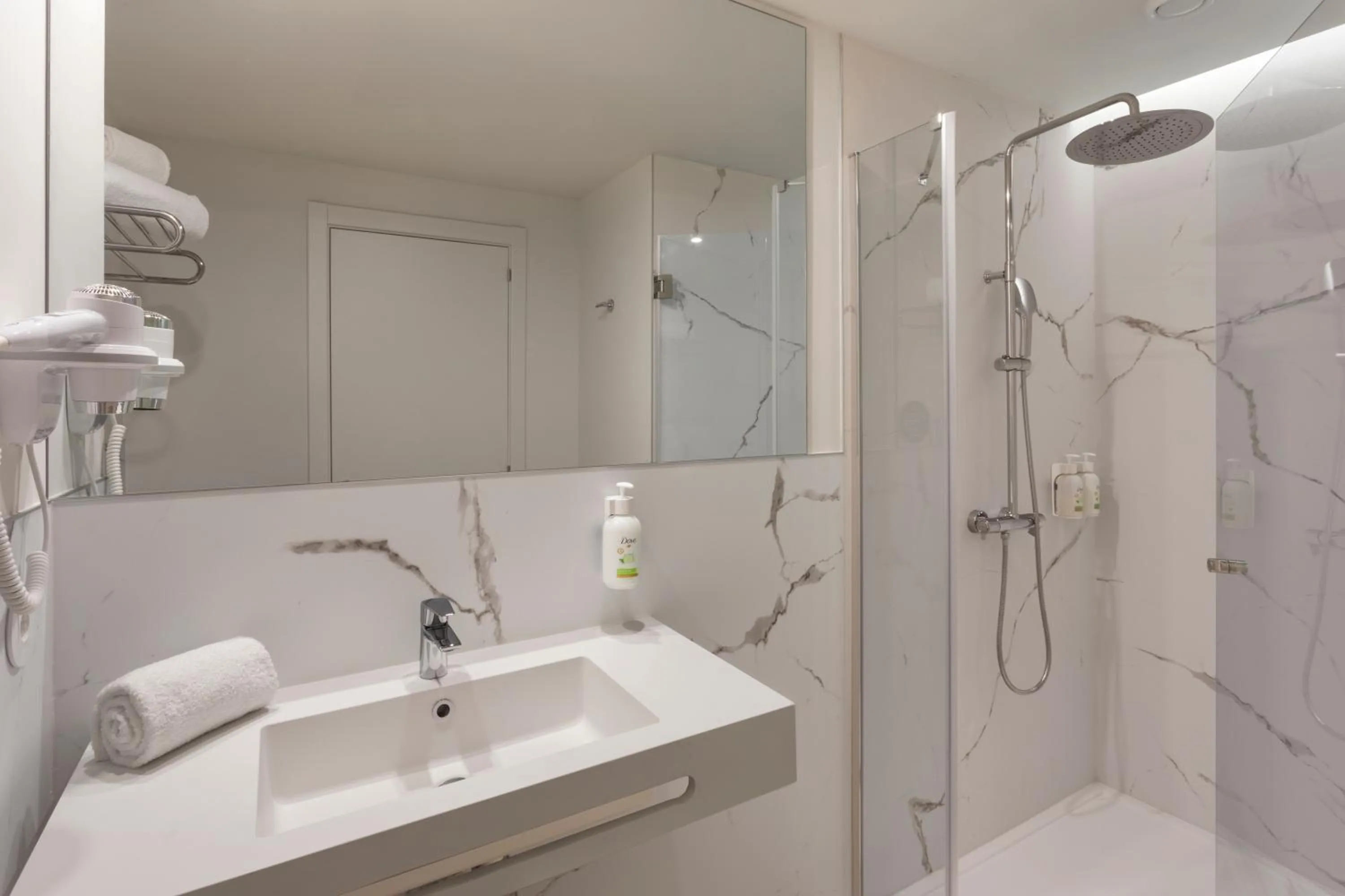 B&B HOTEL Madrid Vallecas La Gavia