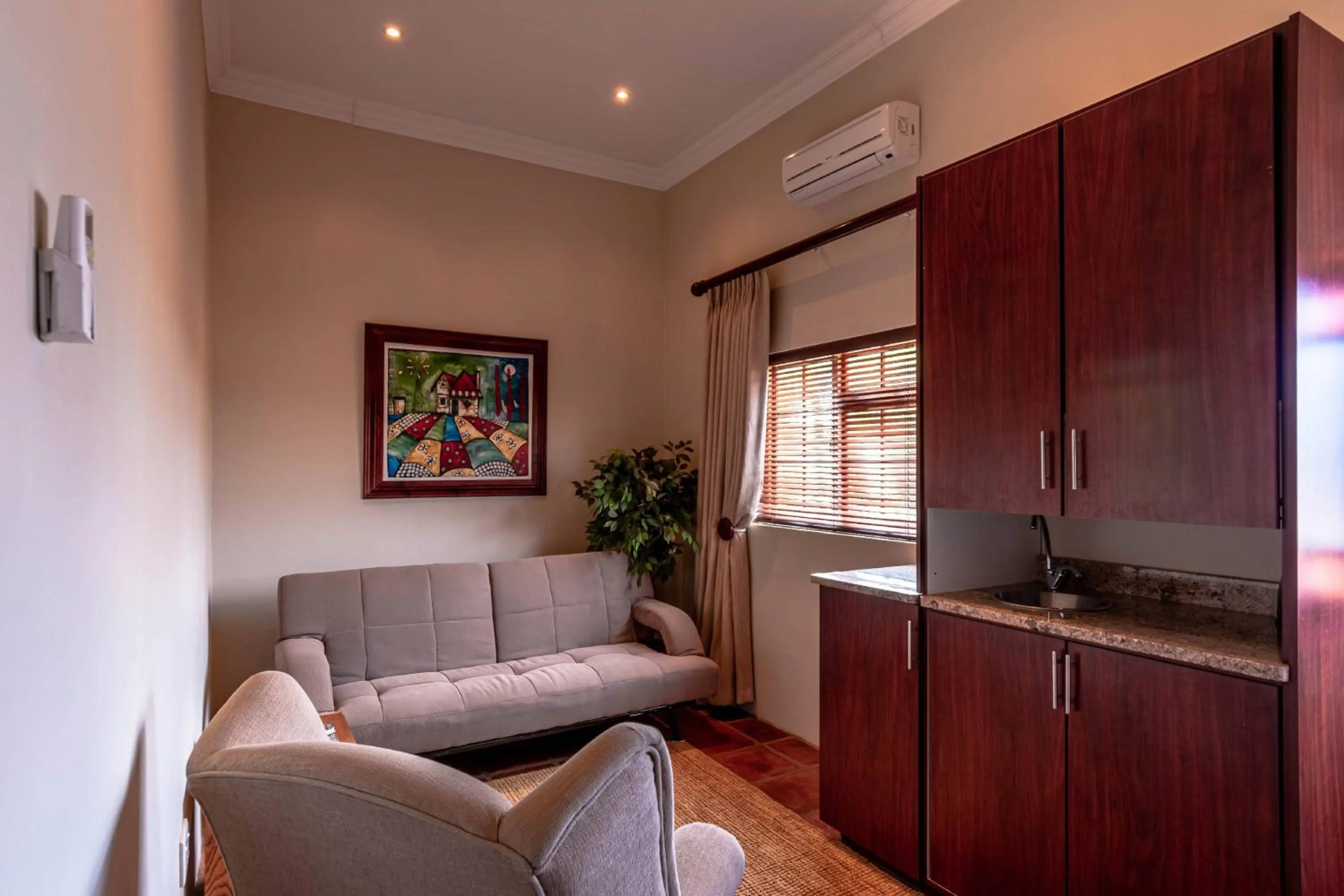 Living room in Mooiplaas Guesthouse