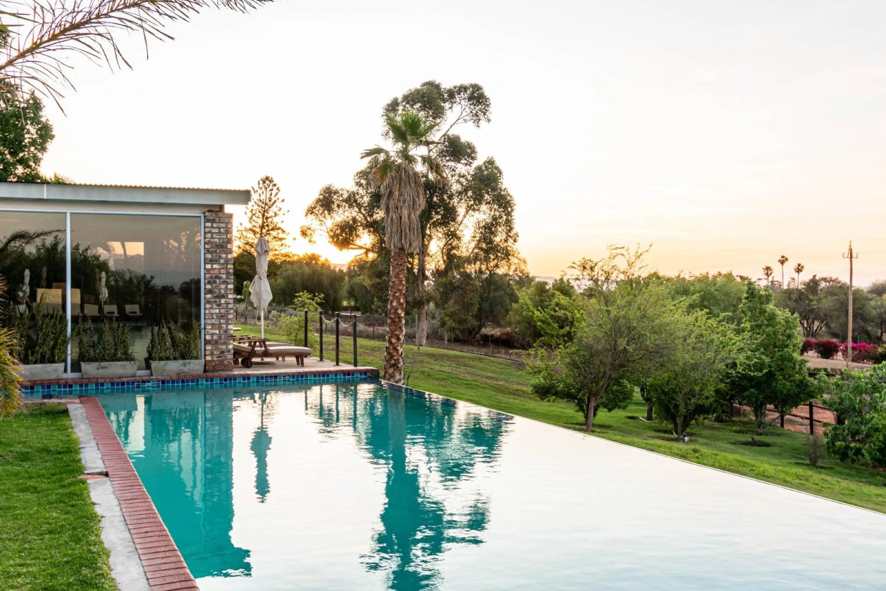 Swimming pool in Mooiplaas Guesthouse