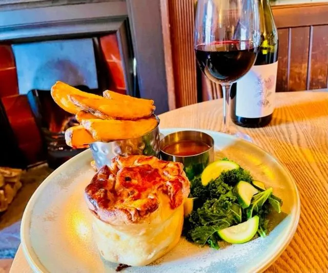 Food and drinks in Oak Tree Inn