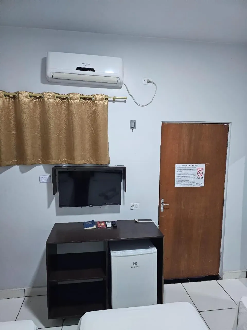 TV and multimedia in New Center Hotel