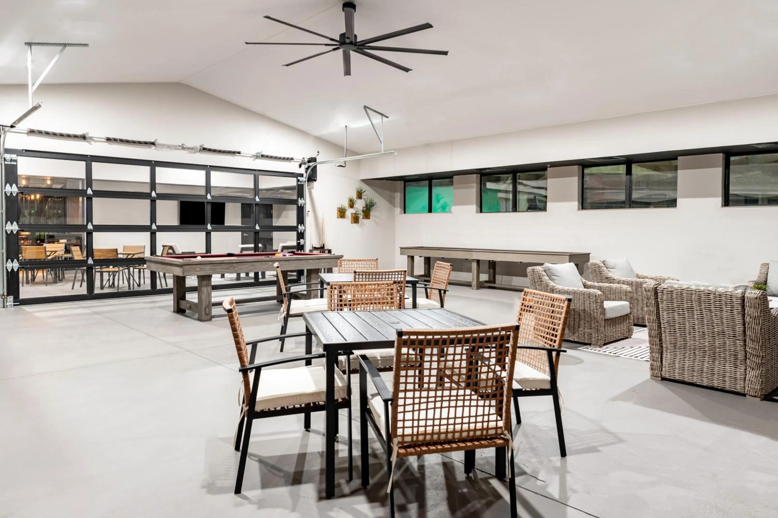 Seating area in The Winslow - Oklahoma City