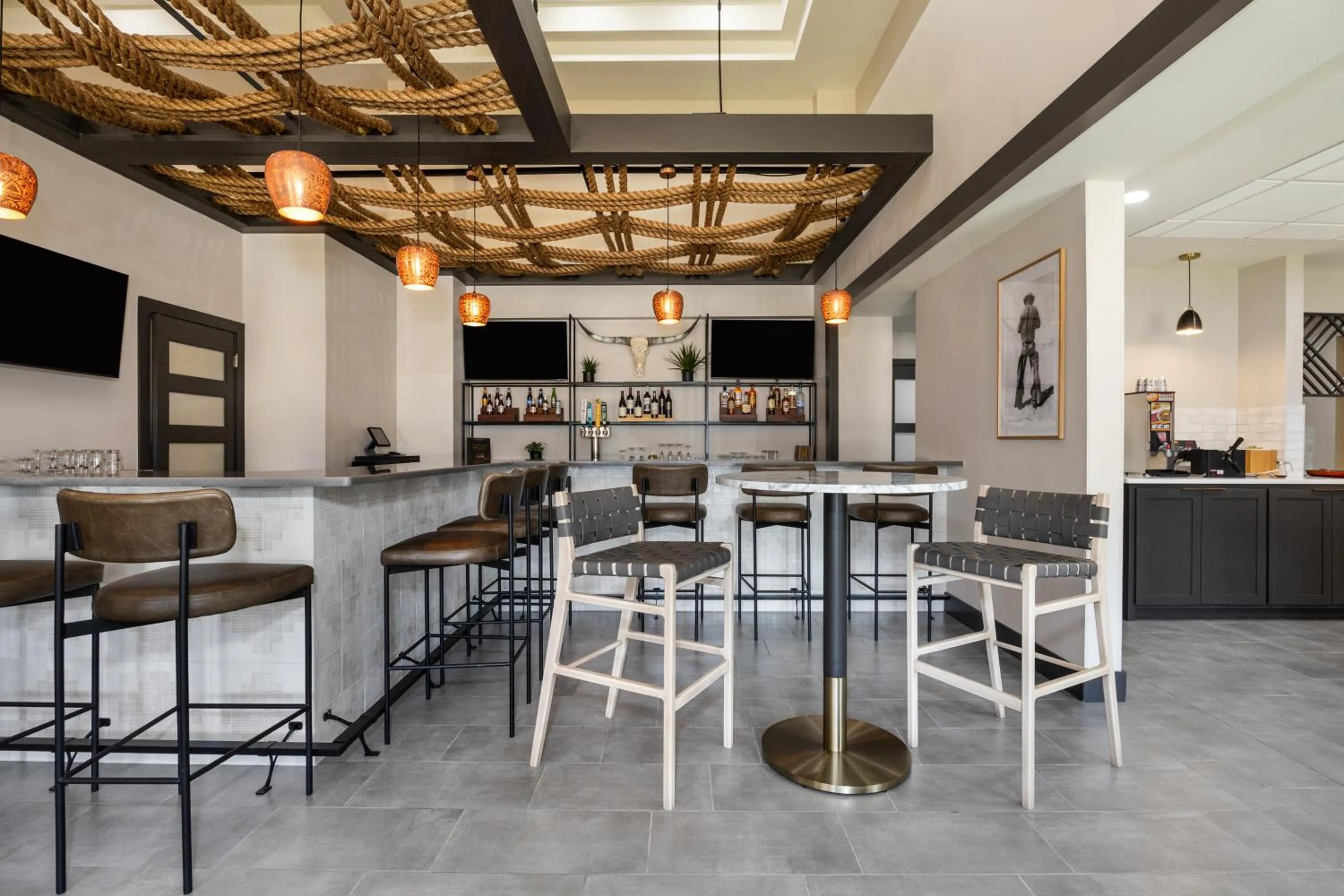 Lounge or bar, Lounge/Bar in Hyatt Place OKC NW