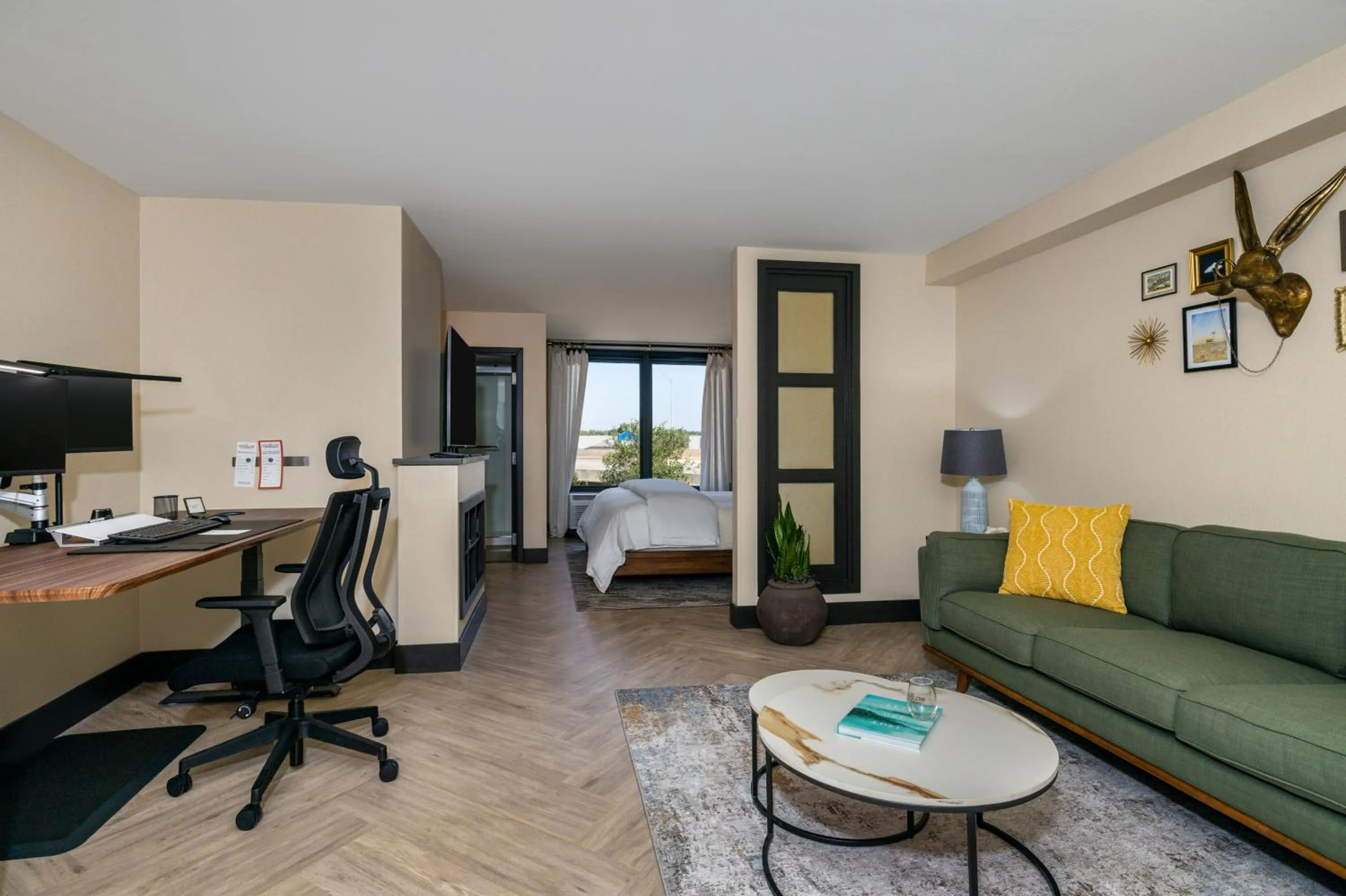 Bedroom in Hyatt Place OKC NW