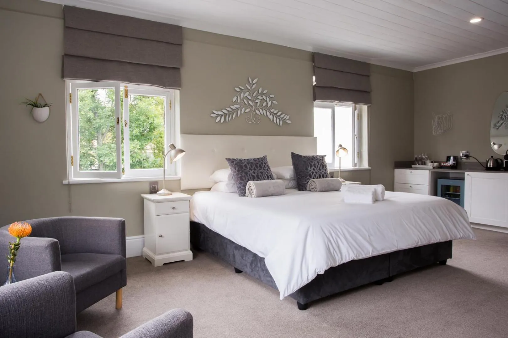 Bed in Summerwood Guest House