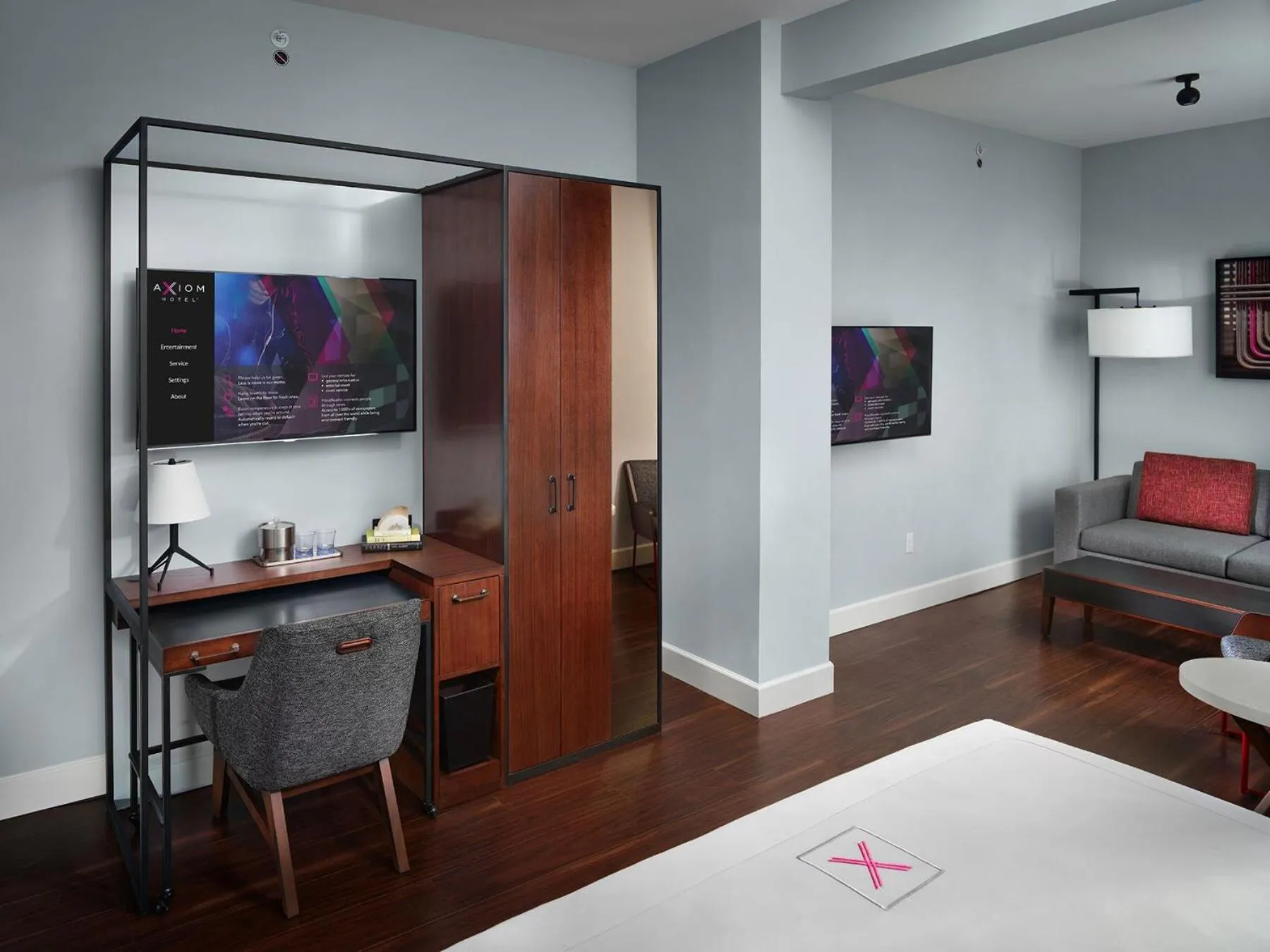 TV and multimedia, Bed in Axiom Hotel