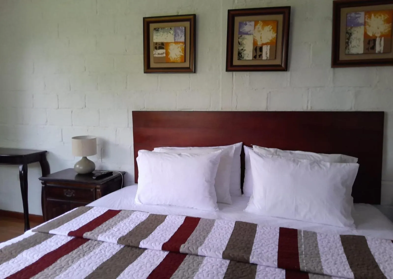 Bed in Hosteria Florecer