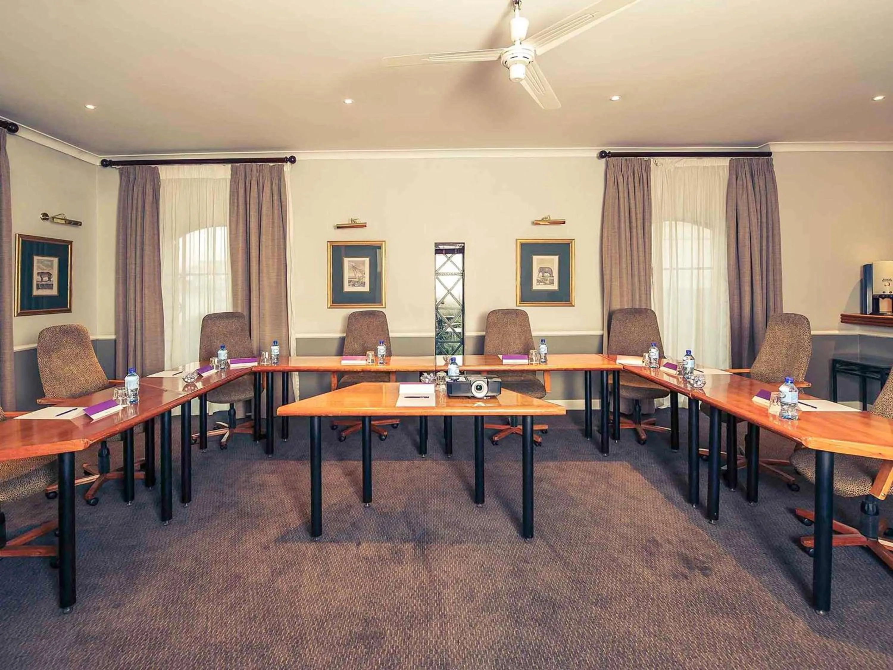 Meeting/conference room in Mercure Hotel Nelspruit