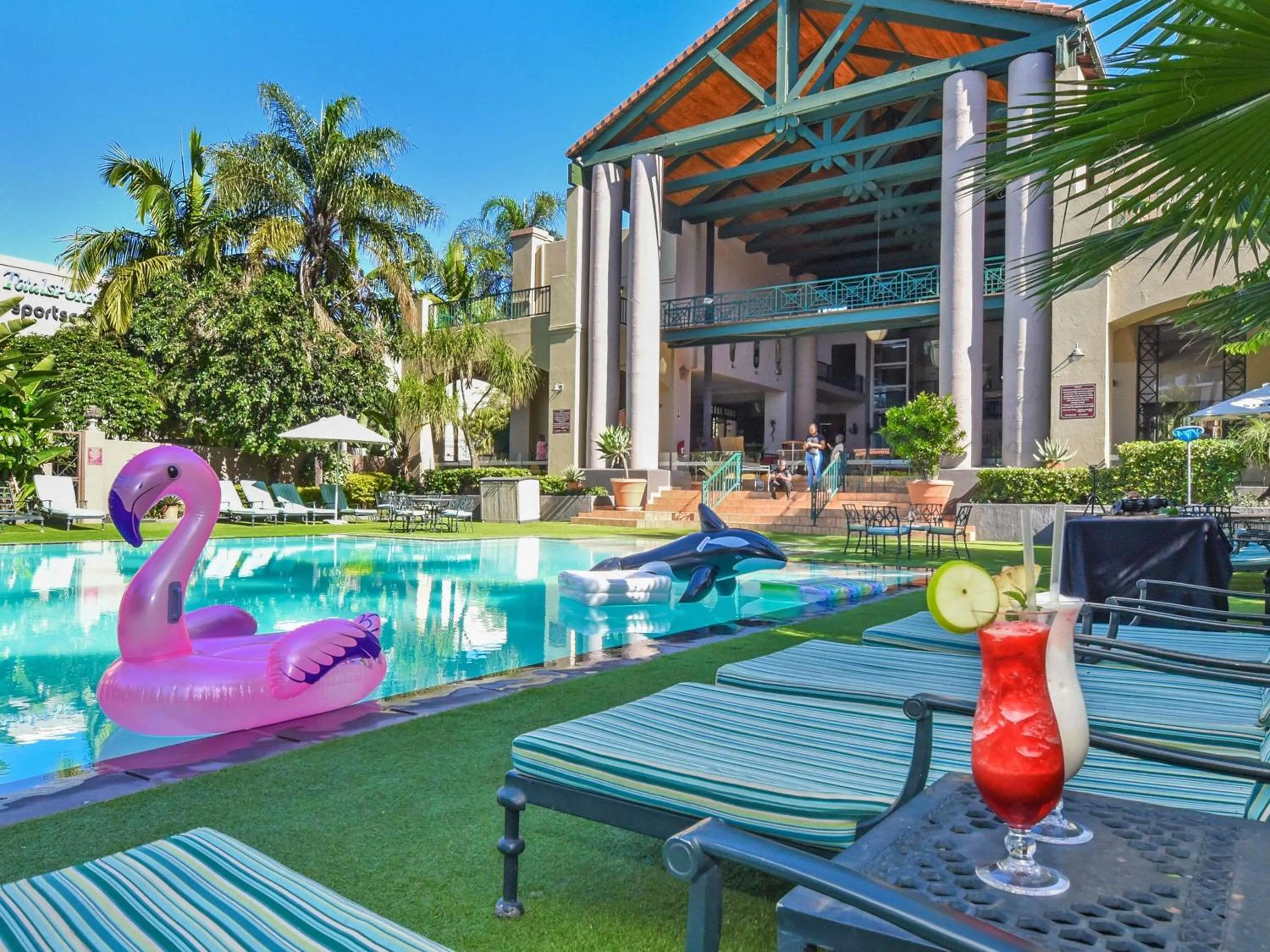 Pool view in Mercure Hotel Nelspruit