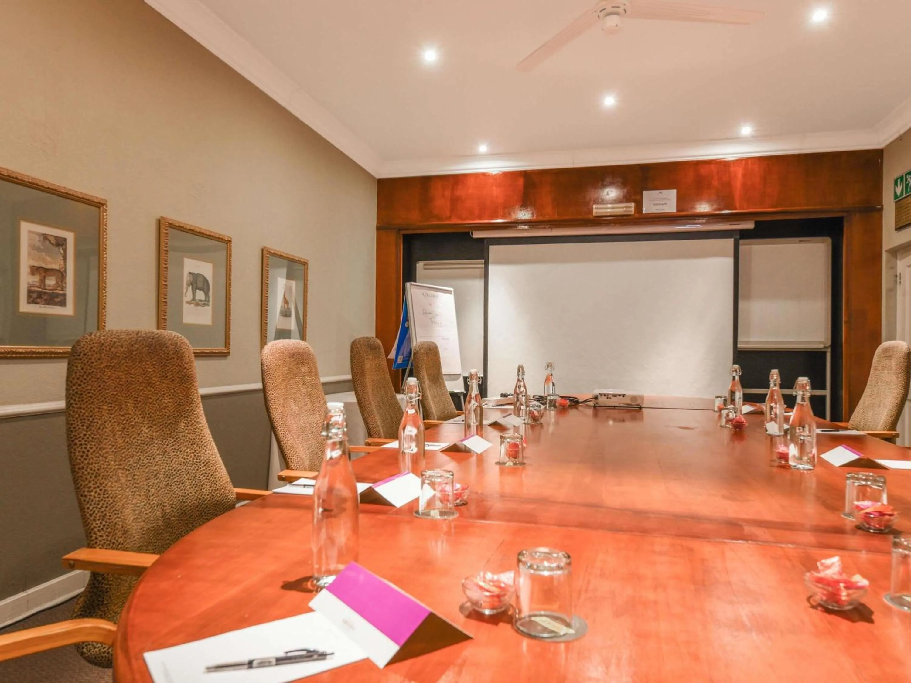 Meeting/conference room in Mercure Hotel Nelspruit