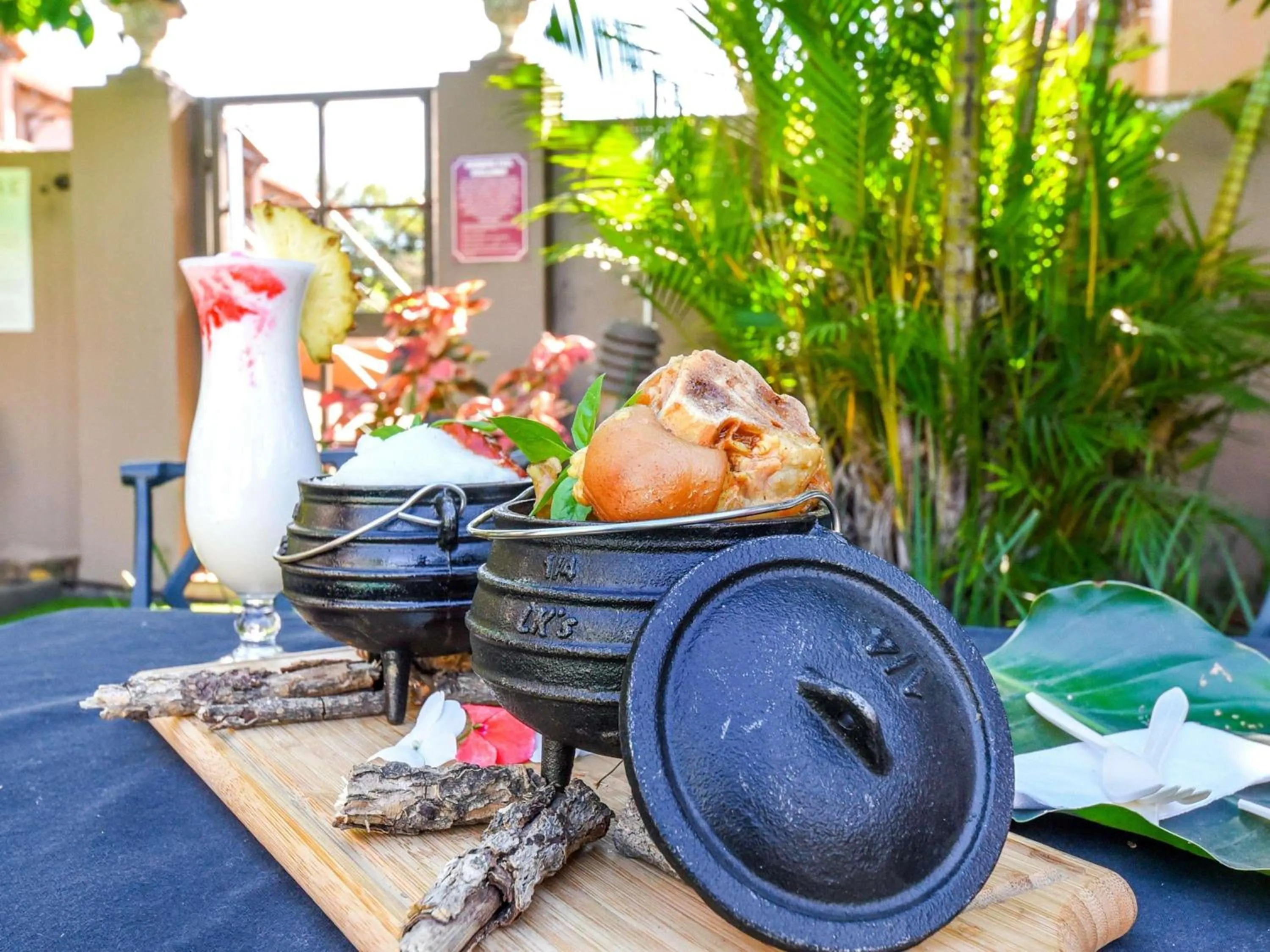 Restaurant/places to eat in Mercure Hotel Nelspruit