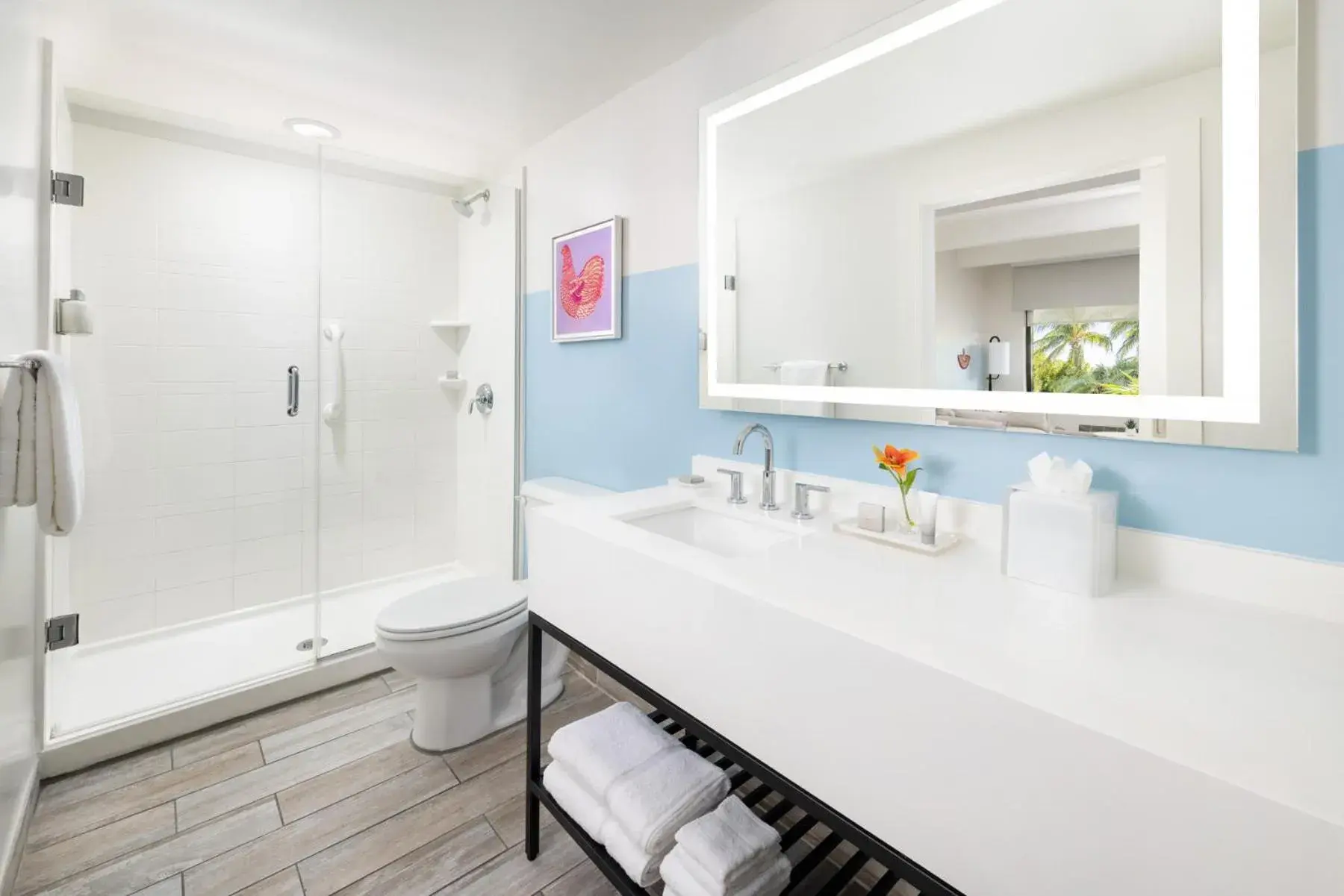 Ocean View Suite Accessible – Newly Renovated in Blue Flamingo Resort Key West Ocean View Suite Accessible – Newly Renovated in Blue Flamingo Resort Key West