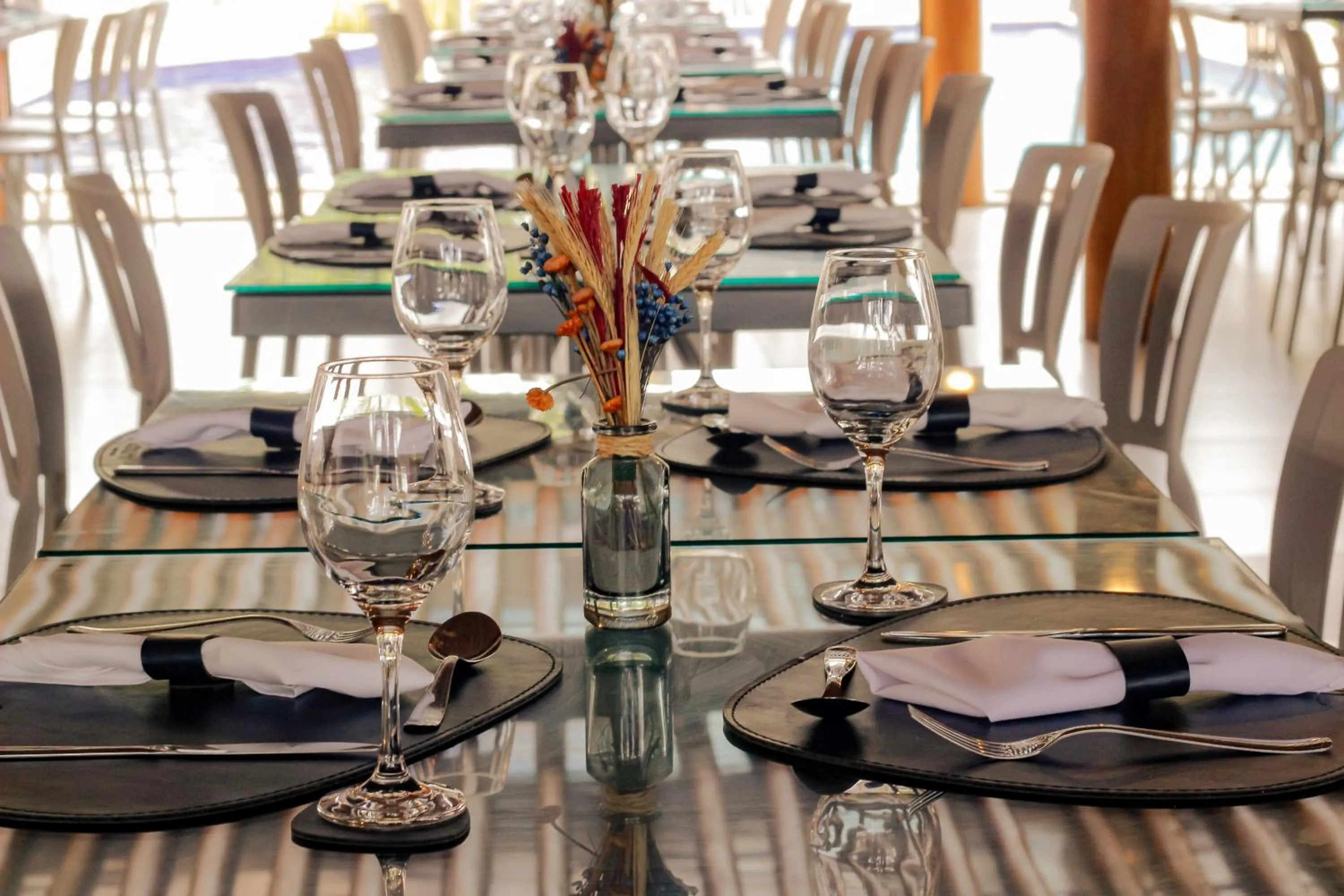 Restaurant/places to eat in Tabaobí Smart Hotel