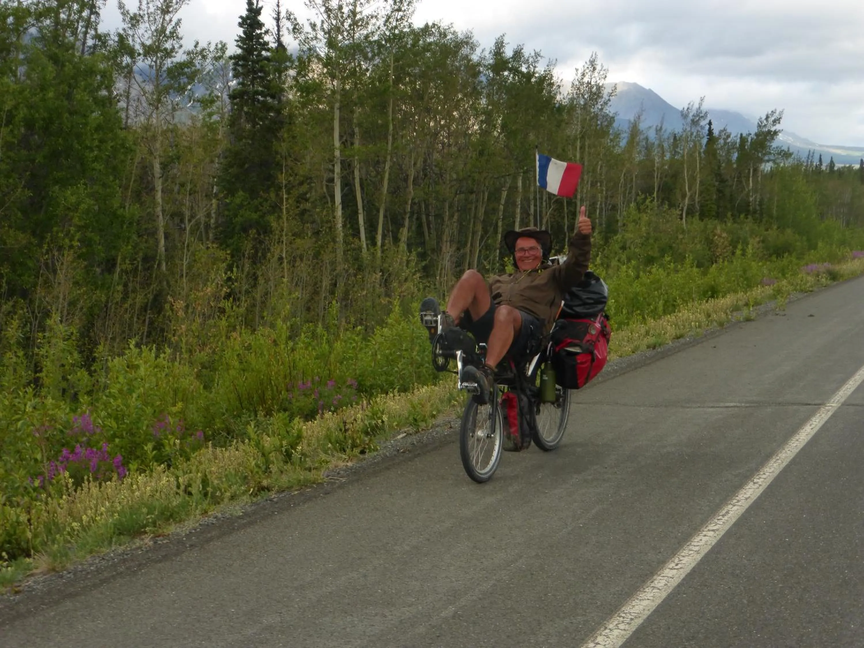Cycling in Wanderer's Inn Backpackers Hostel