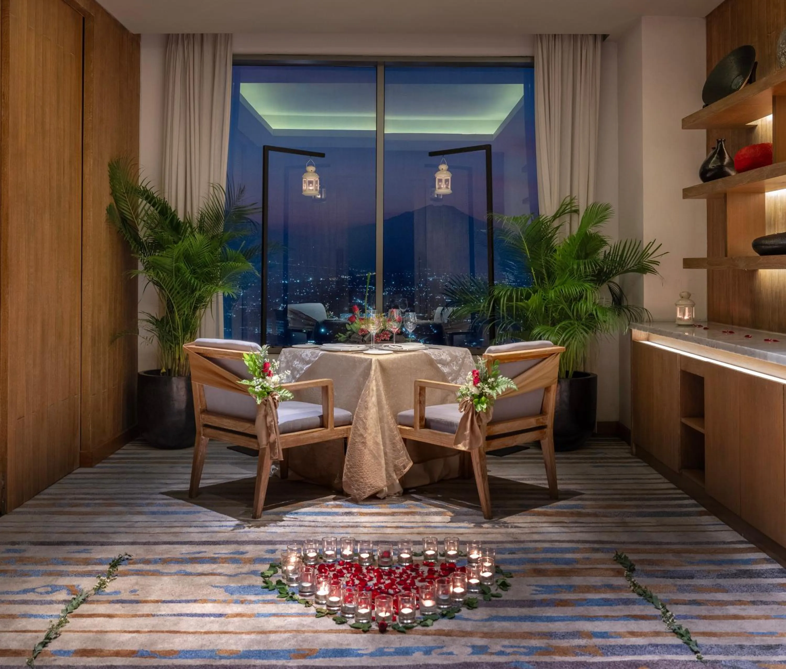 Restaurant/places to eat in Alila Solo