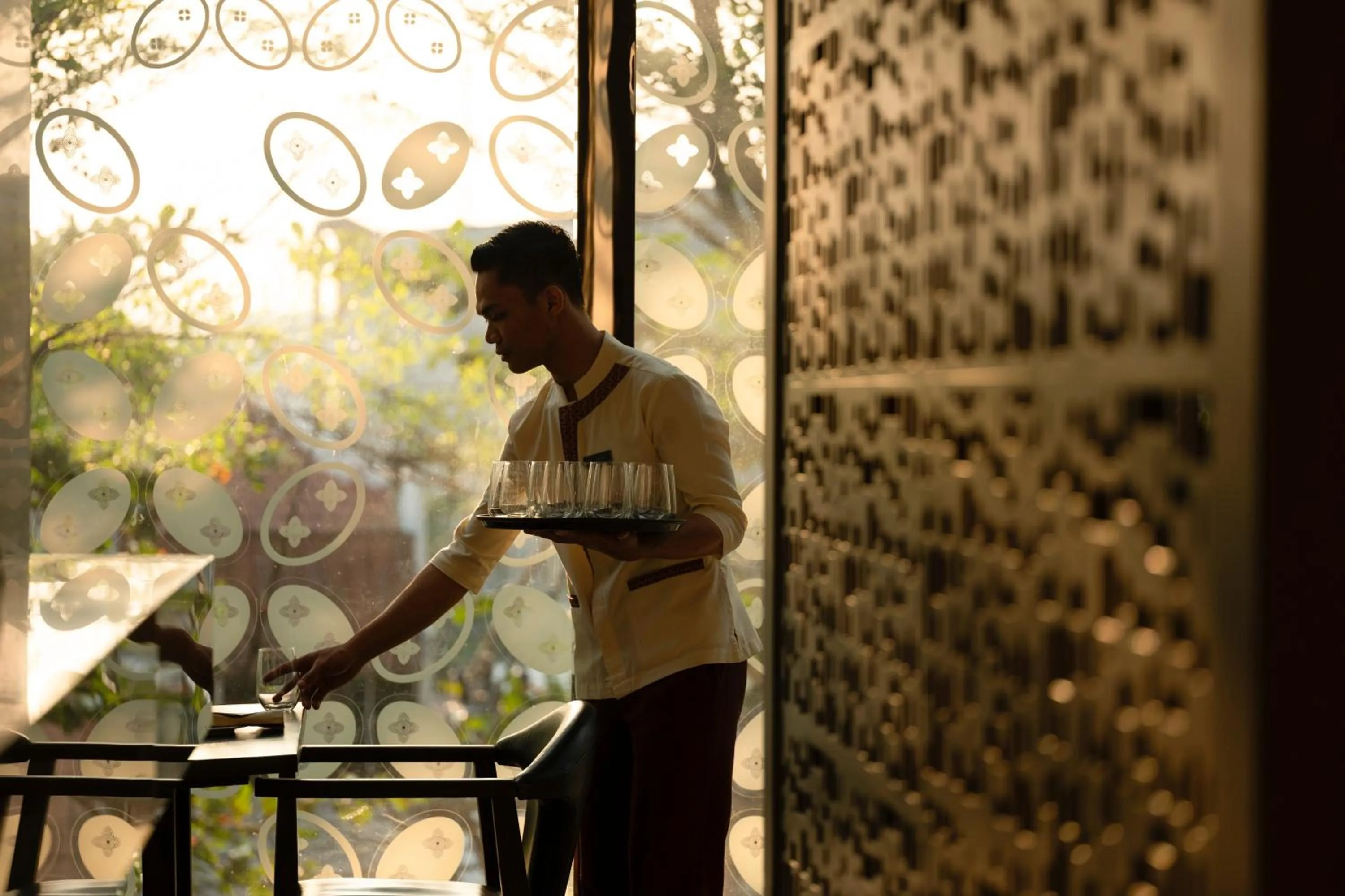 Restaurant/places to eat in Alila Solo