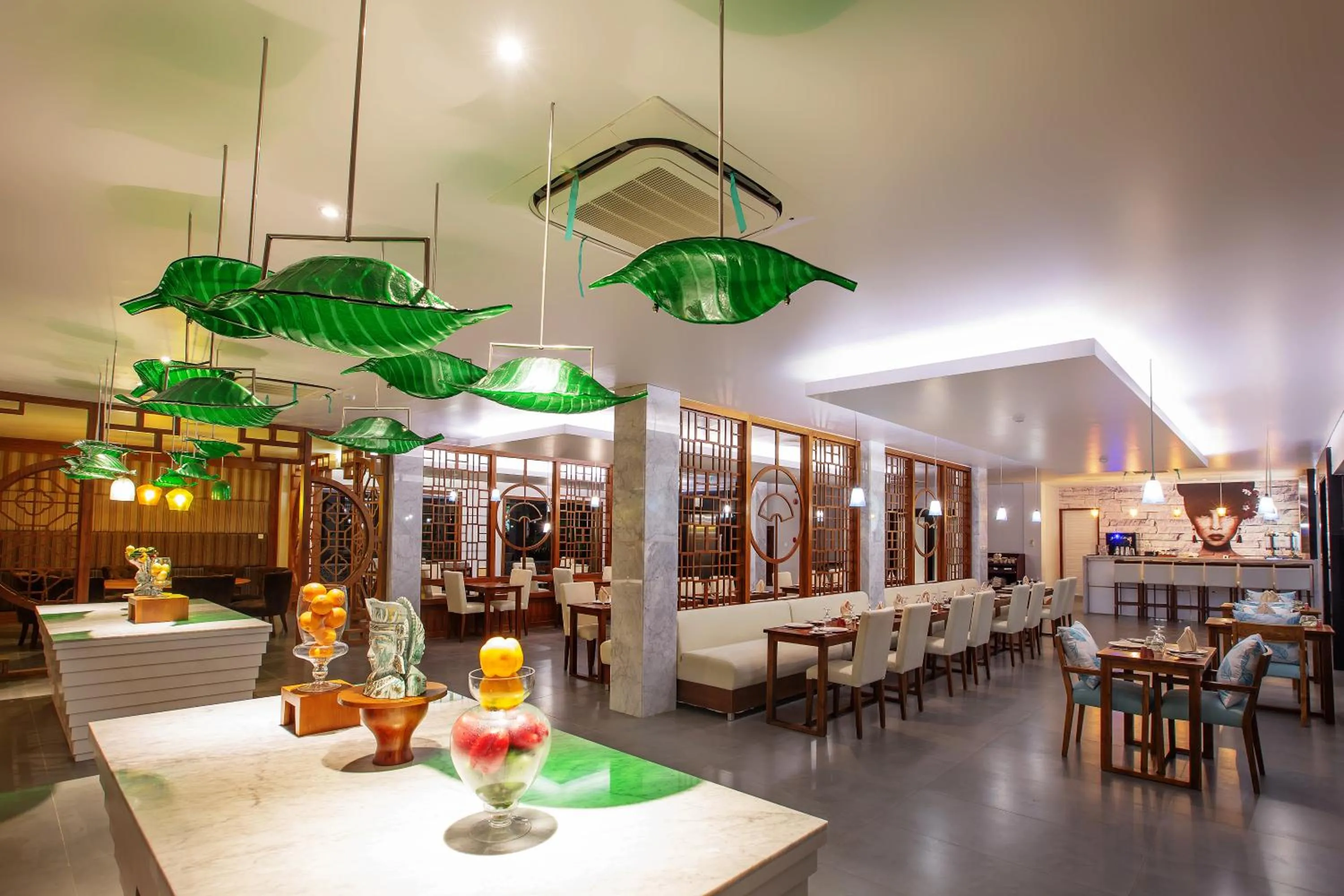 Restaurant/places to eat in The Leaf Jimbaran