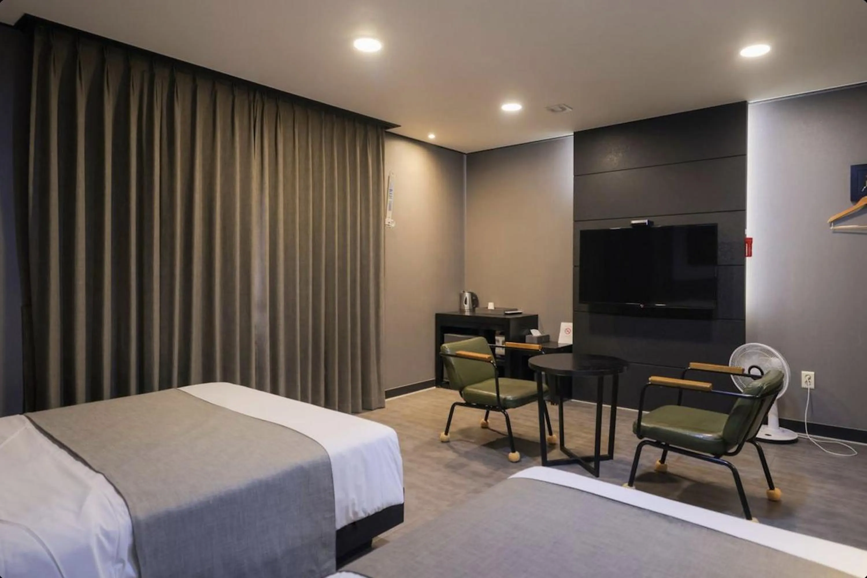 Bed in Yeosu Hotel Zava