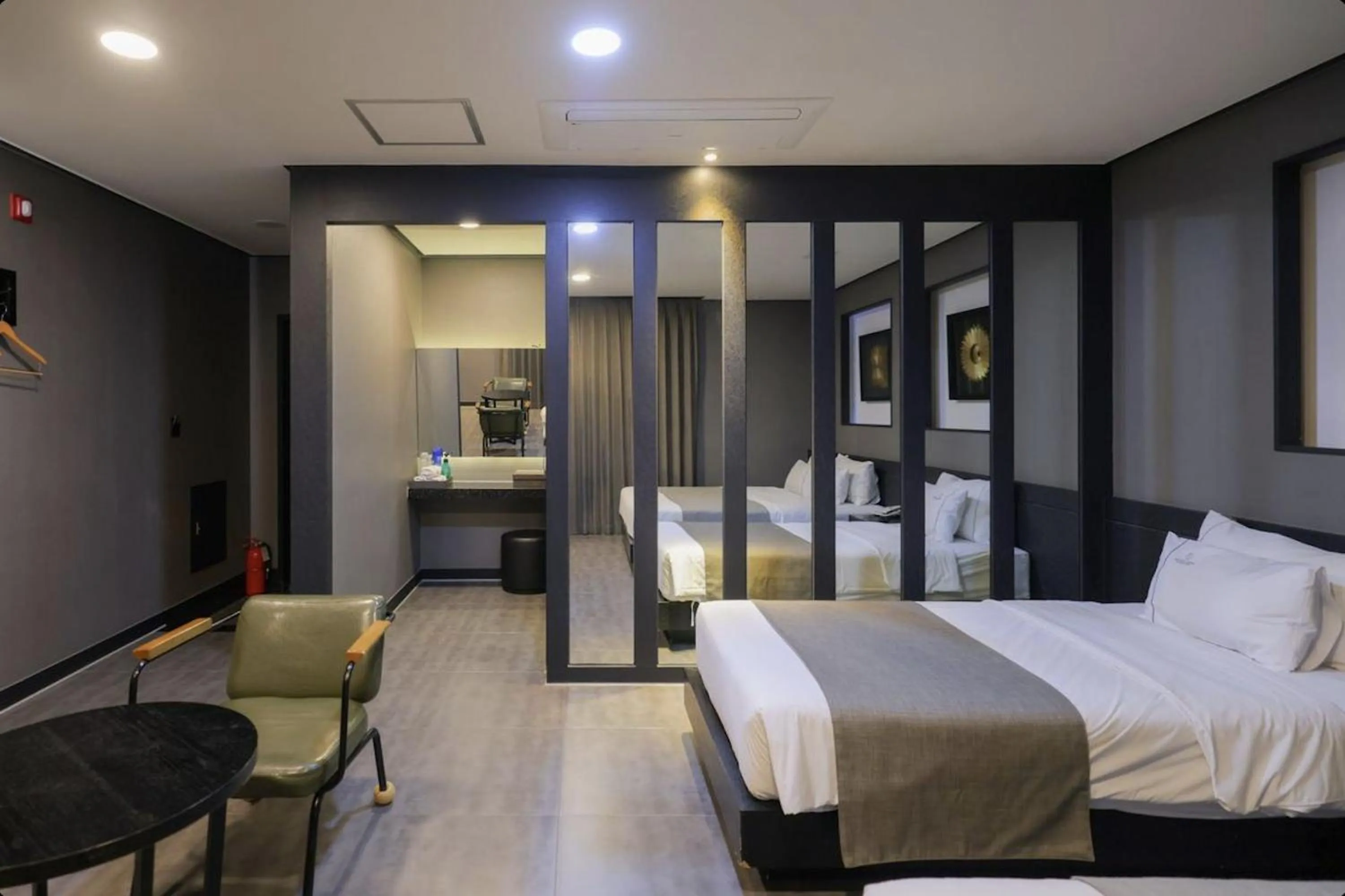 Bed in Yeosu Hotel Zava