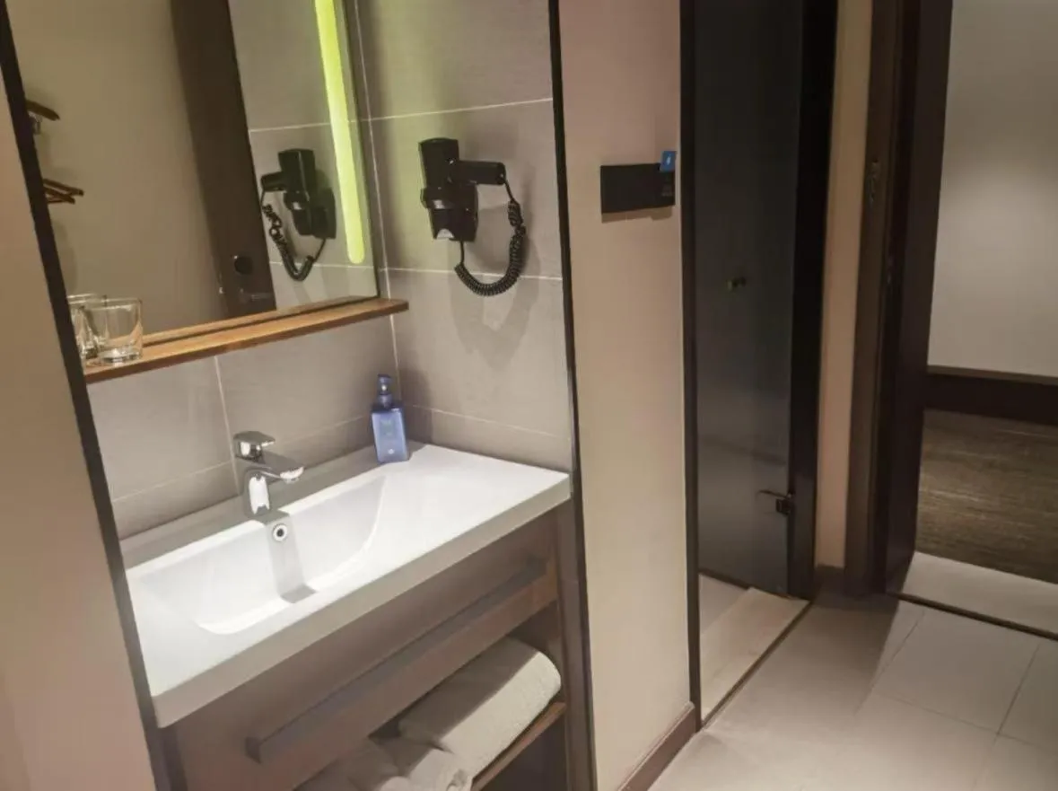 Hanting Beijing Chaoyang Railway Station Hotel