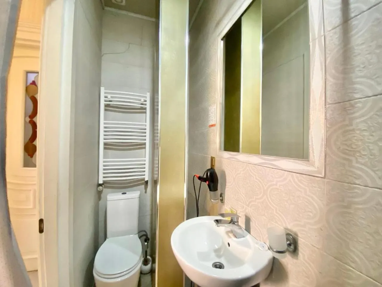 Toilet in Old Tbilisi Apart-Hotel