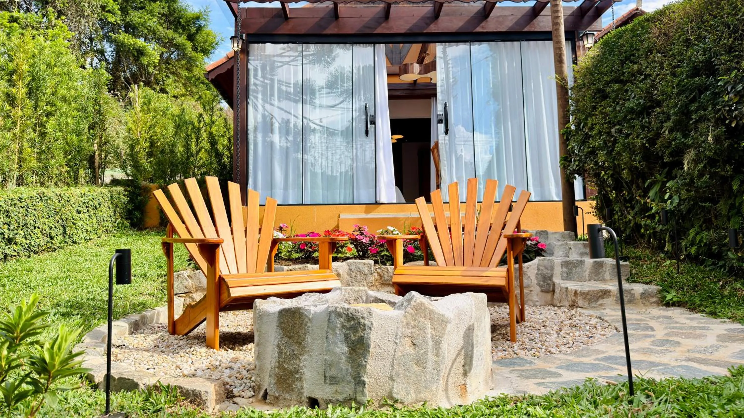 Patio in Chalés Leopoldo em Monte Verde