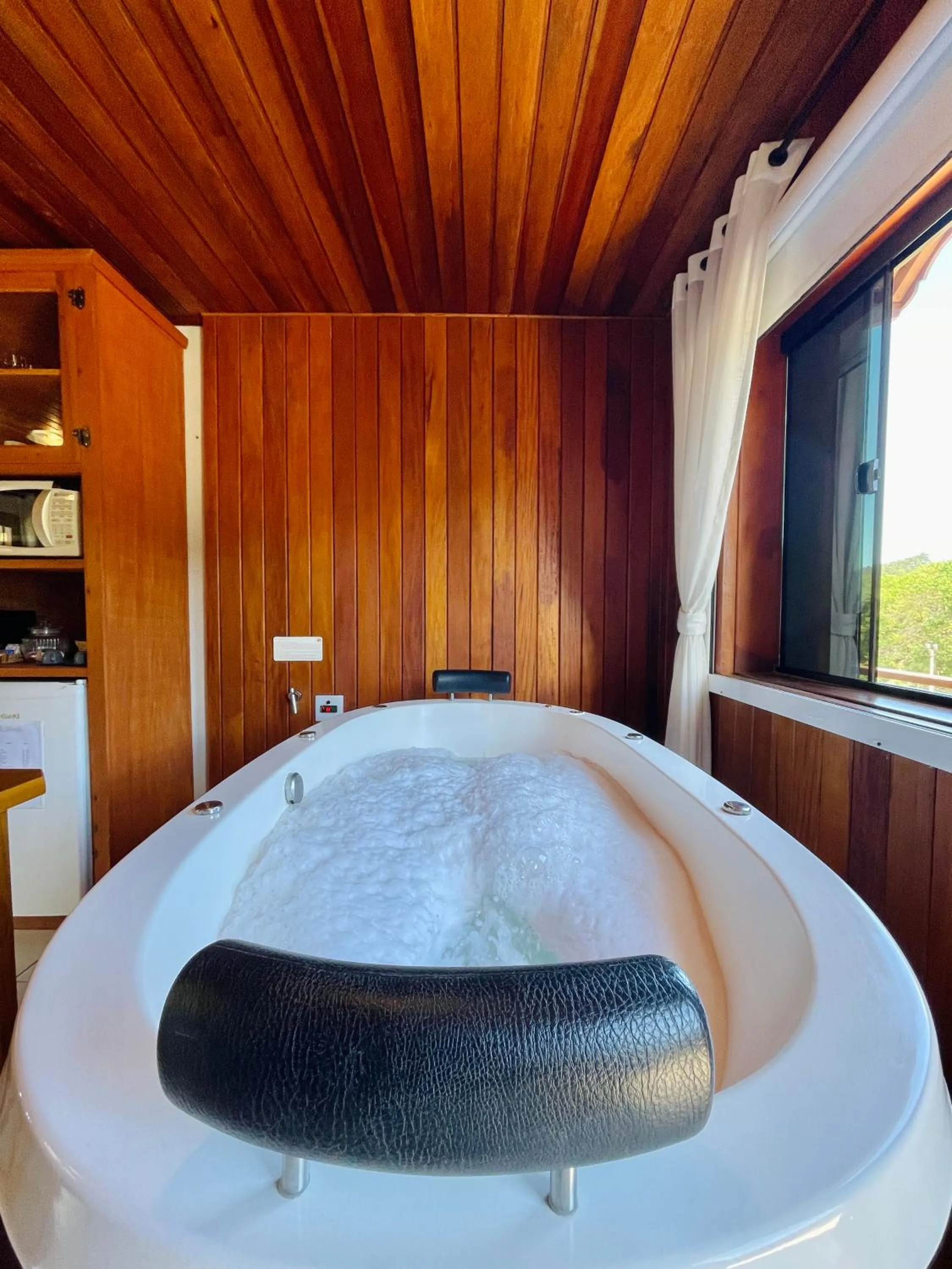 Hot Tub in Chalés Leopoldo em Monte Verde