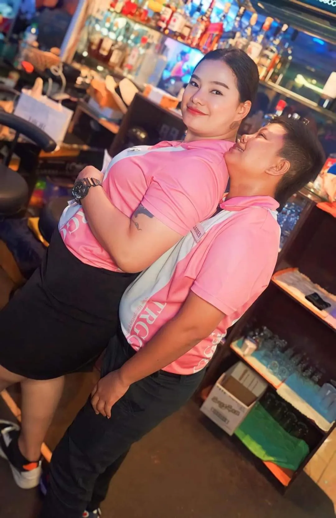 Restaurant/places to eat in Traveller's Rest Sports Bar