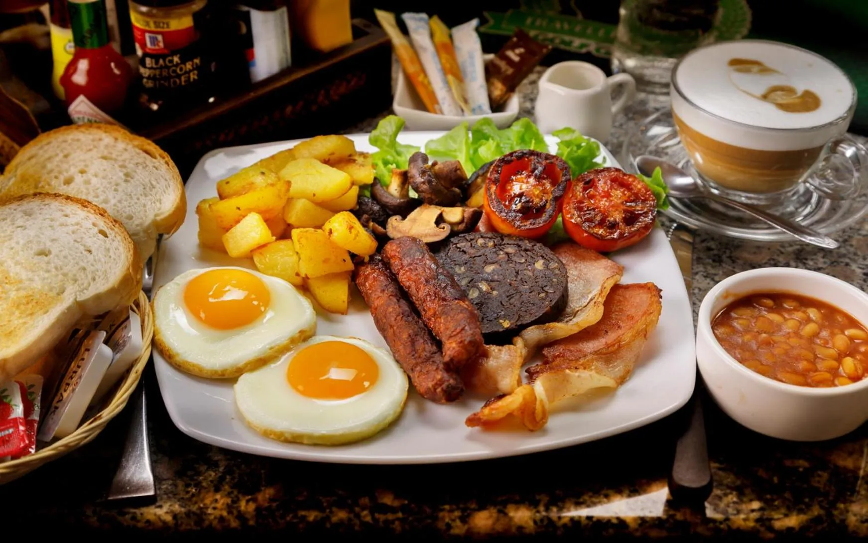 Breakfast in Traveller's Rest Sports Bar