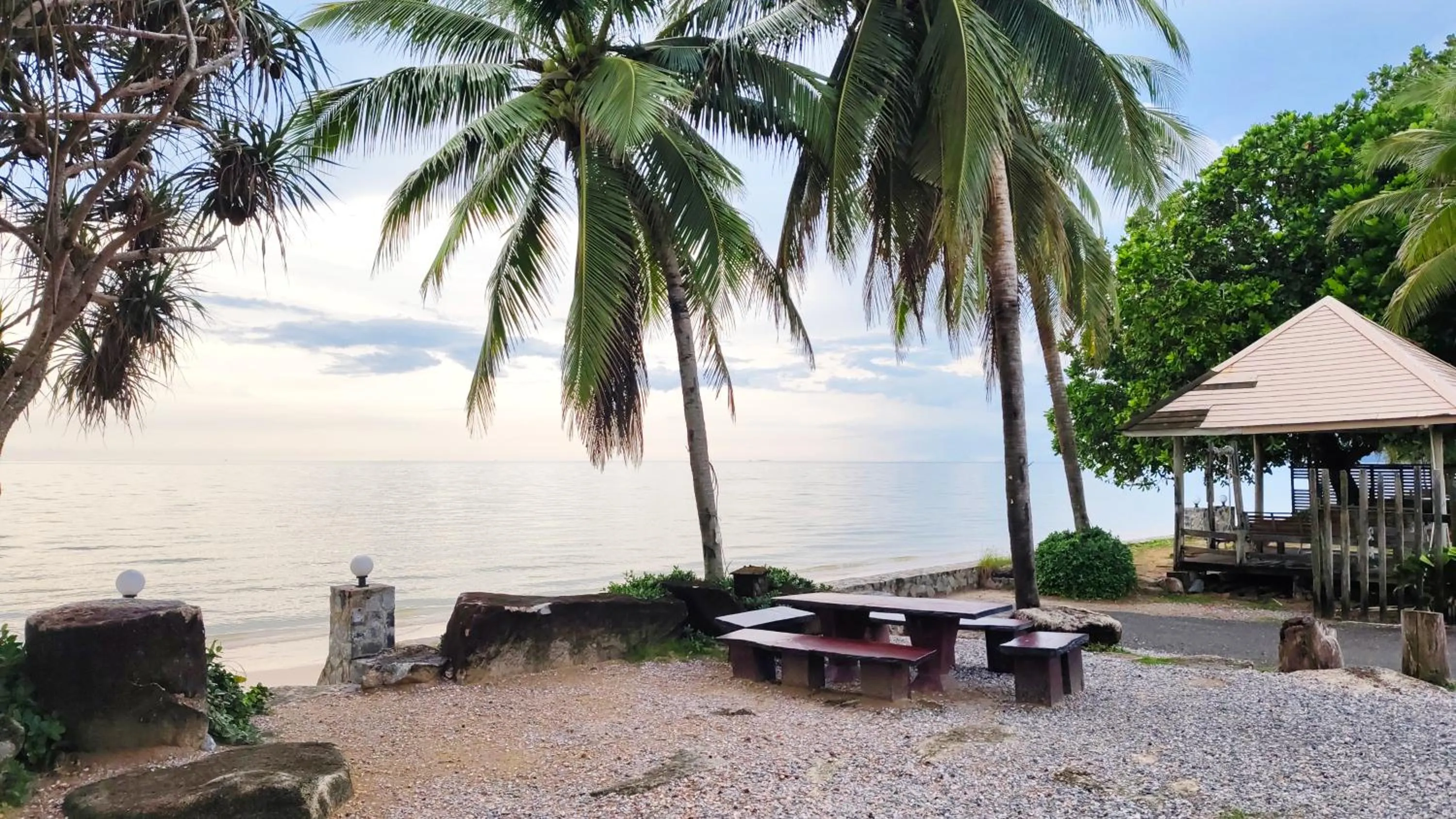 Baan Toom Village and Resort