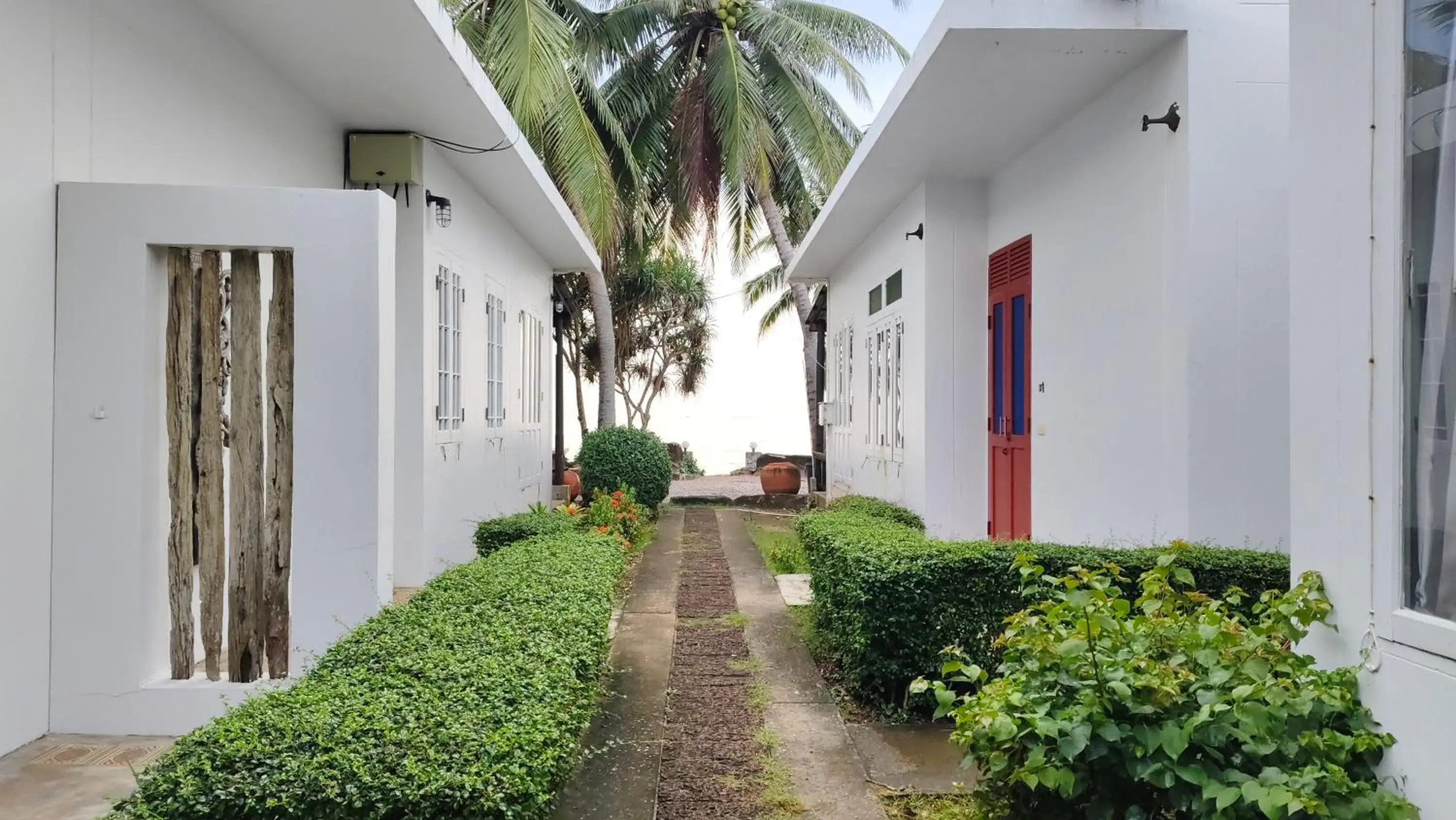 Deluxe Double Room in Baan Toom Village and Resort Deluxe Double Room in Baan Toom Village and Resort