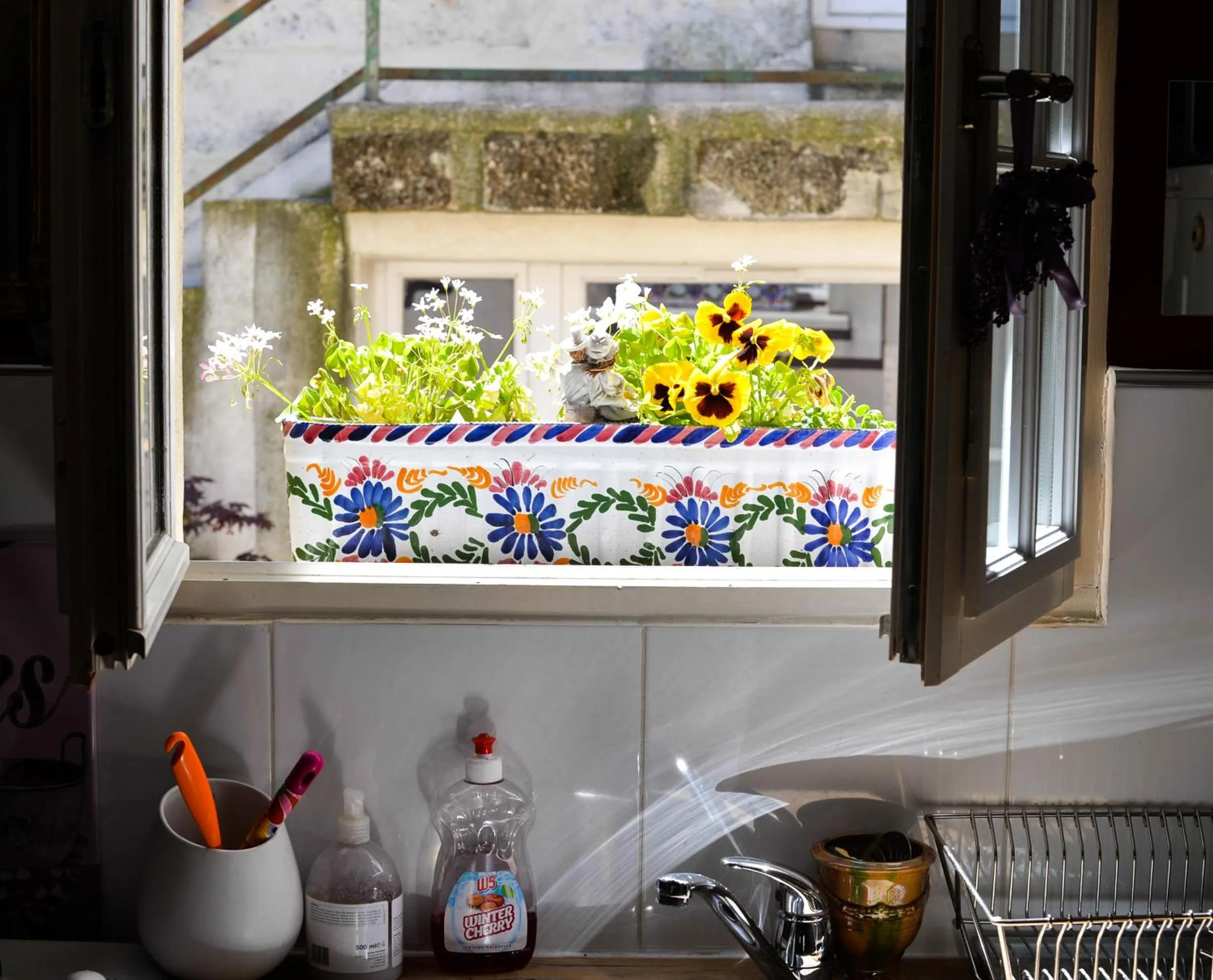 Inner courtyard view in Le Duplex de Lapparan