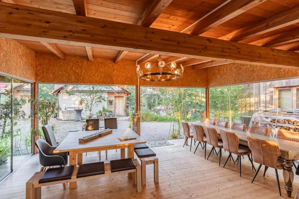 Meeting/conference room in Baumhaushotel Oberbayern