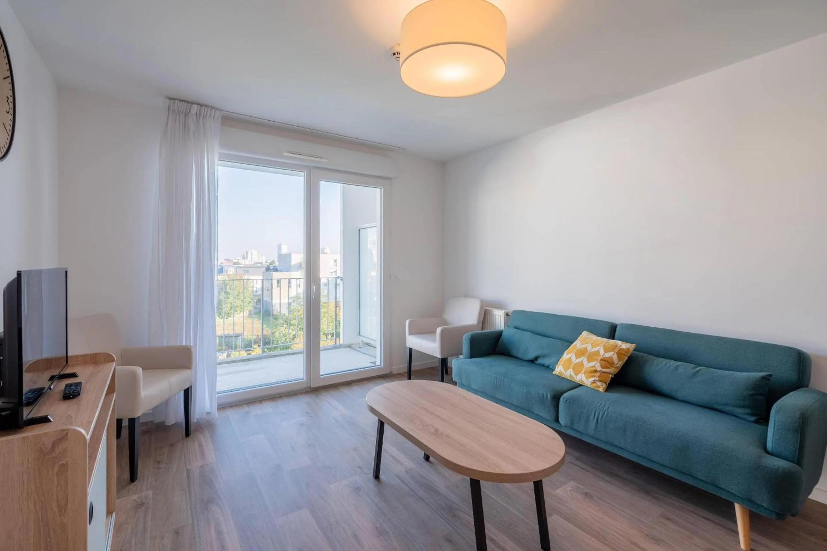 Two-Bedroom Apartment in Quality Aparthotel Choisy Orly Airport