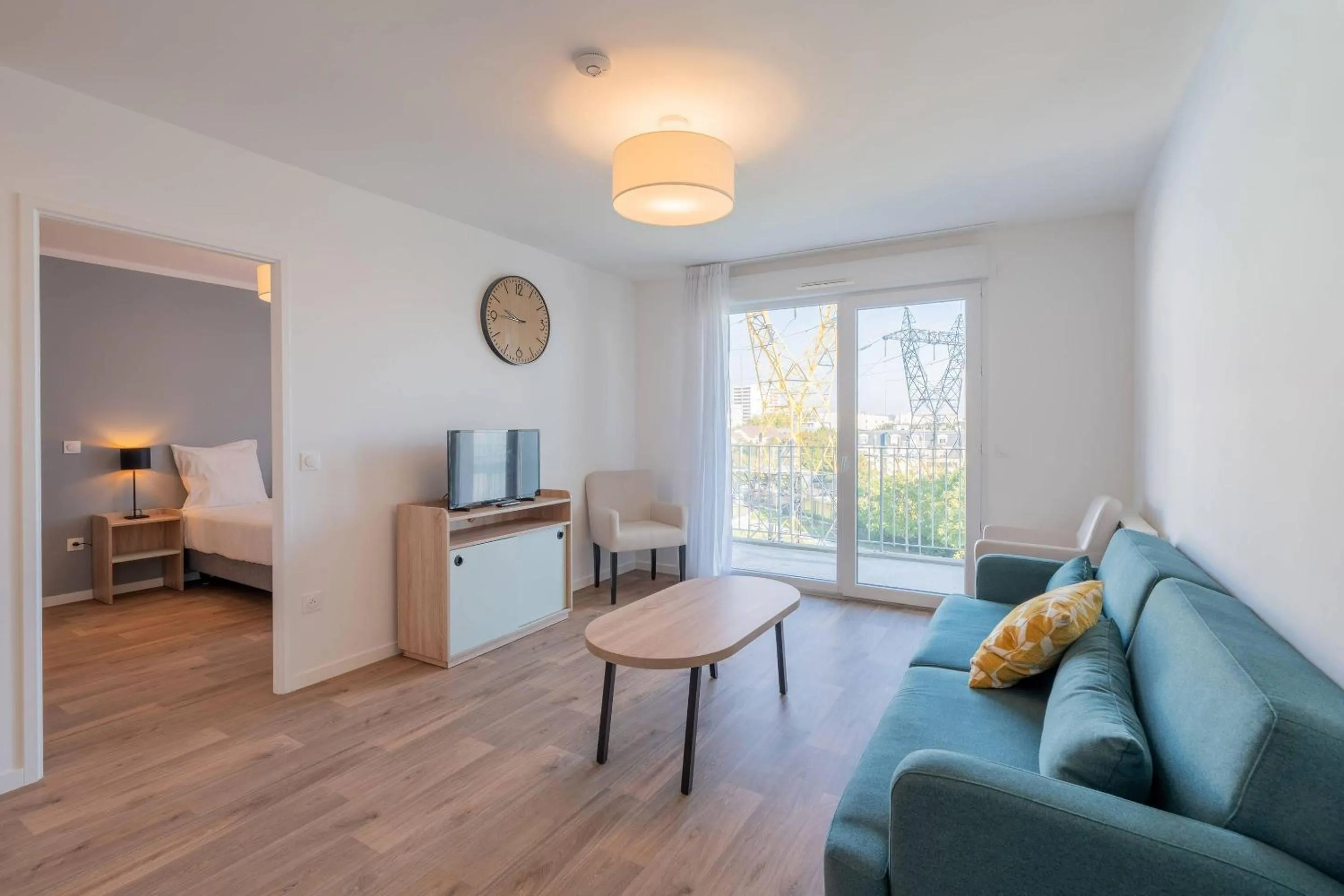 Living room, Bed in Quality Aparthotel Choisy Orly Airport