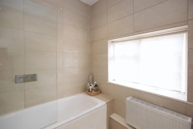 Bedroom in Hedingham Old Pottery