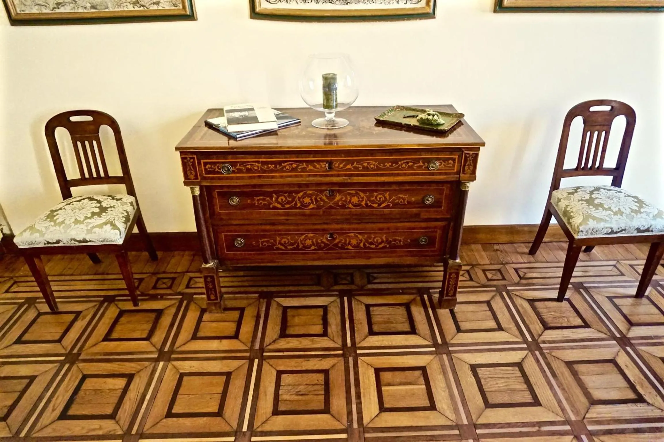 Decorative detail in Palazzo Mantua Benavides Suites & Apartments