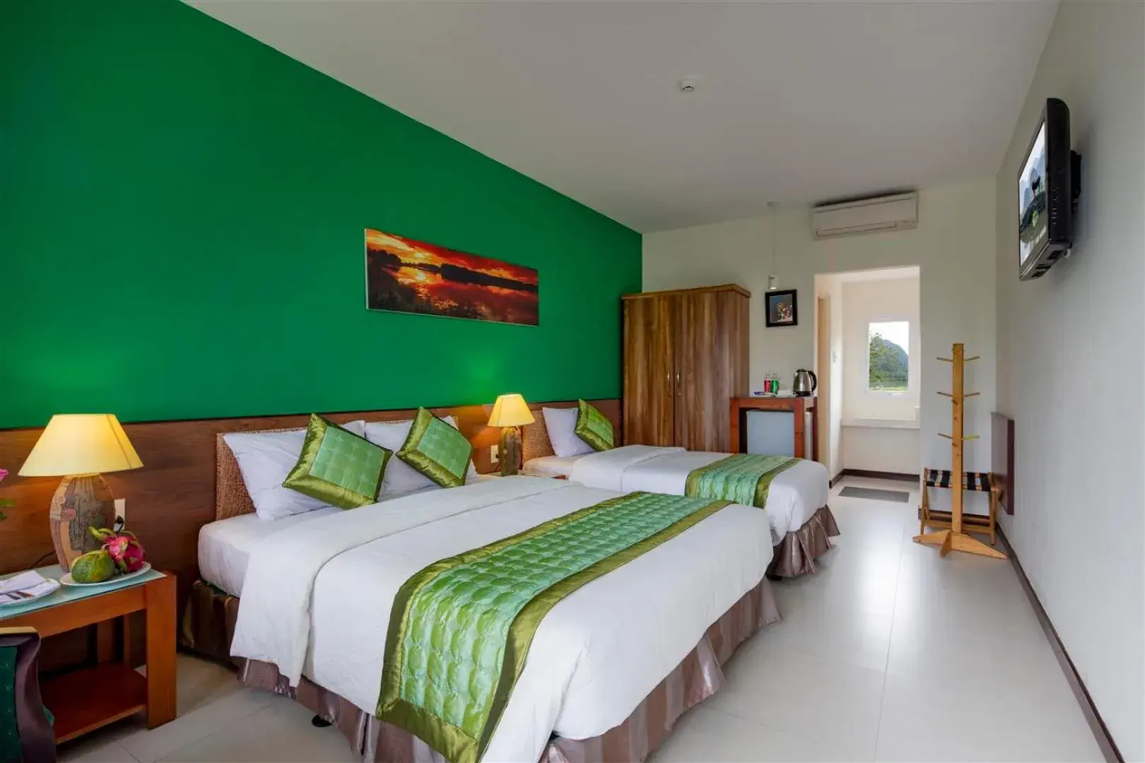 Deluxe Double Room in Sai Gon Phong Nha Hotel Deluxe Double Room in Sai Gon Phong Nha Hotel