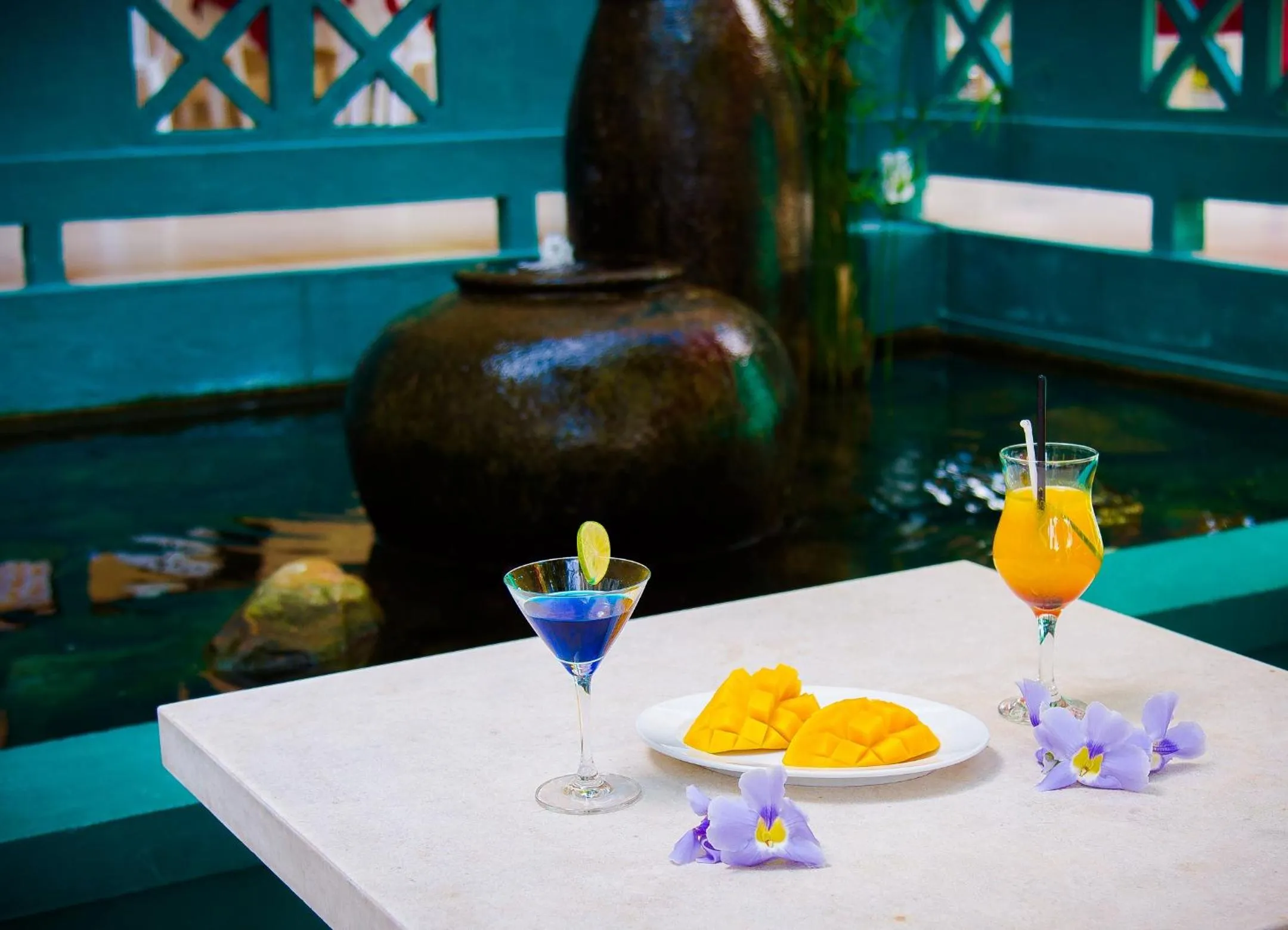 Food and drinks in Sai Gon Phong Nha Hotel