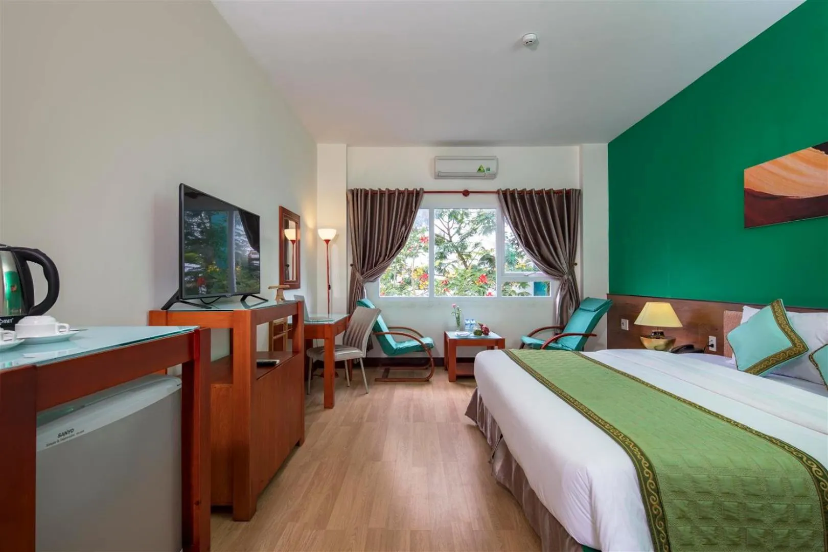 Other, Bed in Sai Gon Phong Nha Hotel