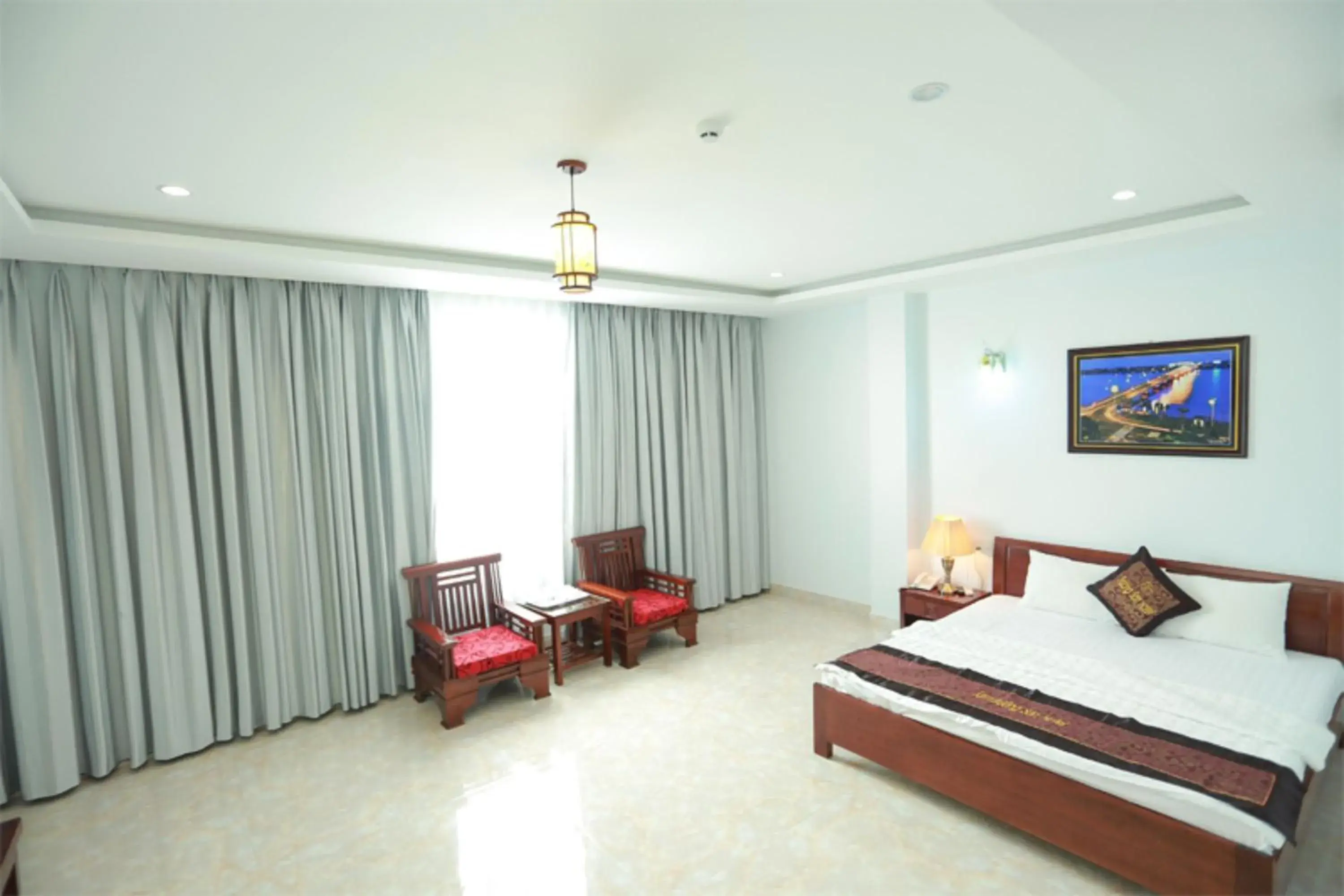 Standard Double Room in Tan Truong Son Hotel Standard Double Room in Tan Truong Son Hotel