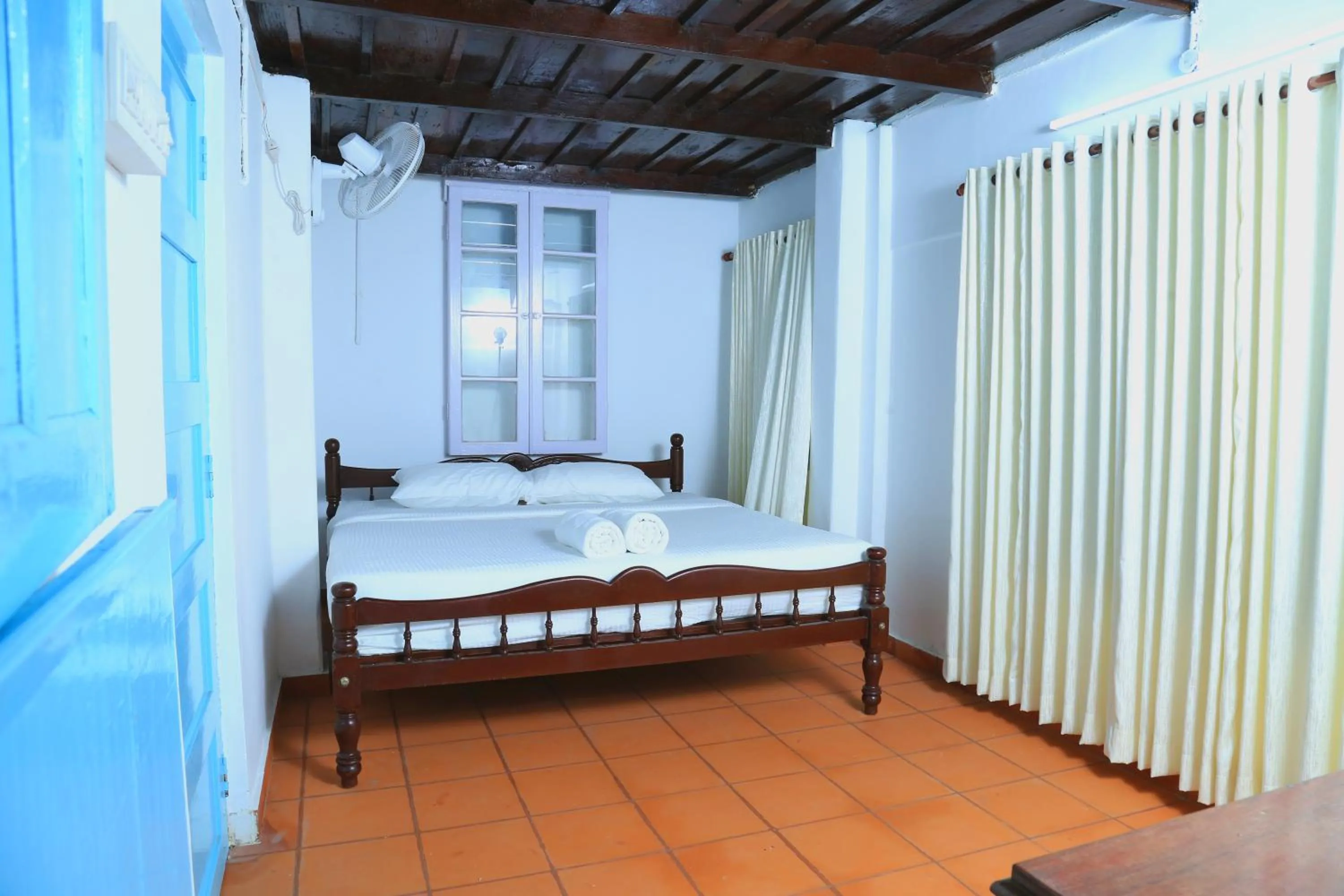 Property building, Bed in R & B Green Stay