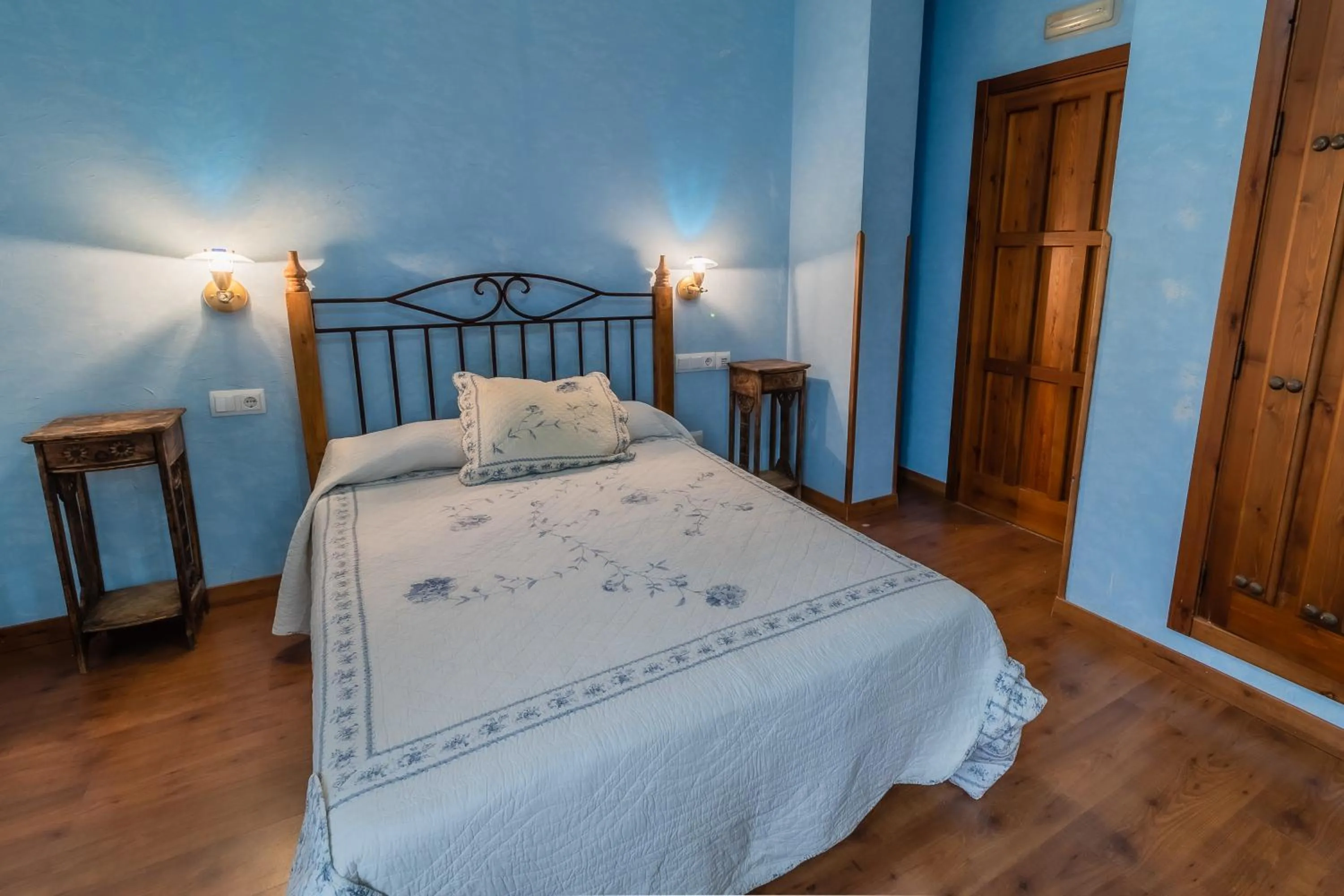 Bedroom, Bed in Hotel Rural El Labriego by Vivere Stays